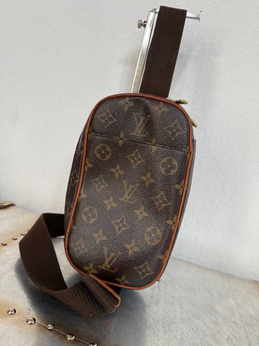 Pre-owned Authentic Louis Vuitton Pochette Gange Monogram Bum Bag