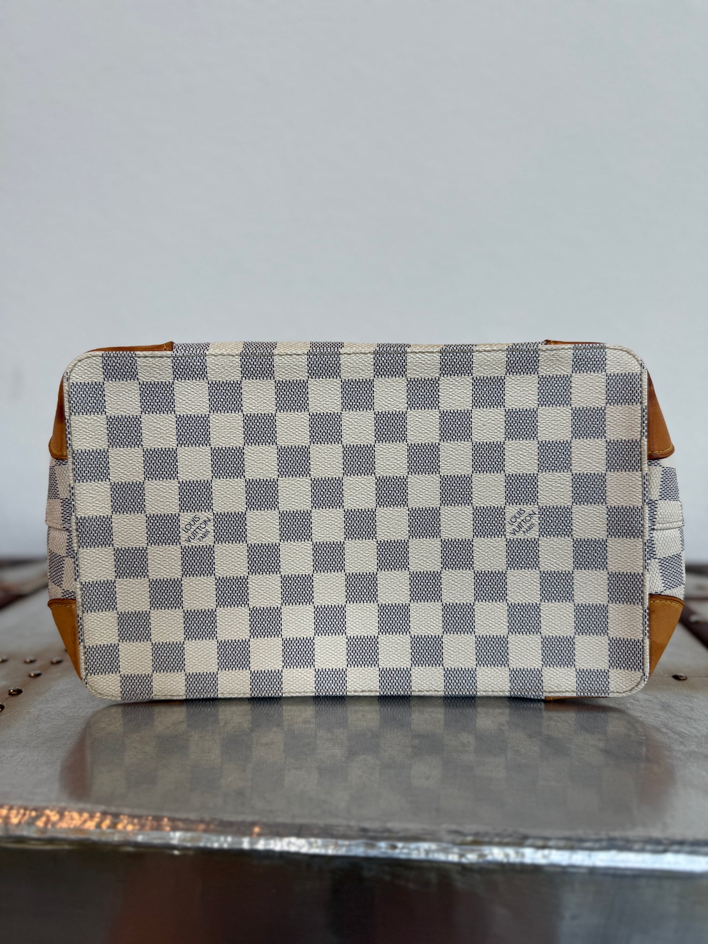 Pre-owned Louis Vuitton Hampstead PM Damier Azur Tote / Shoulder Bag