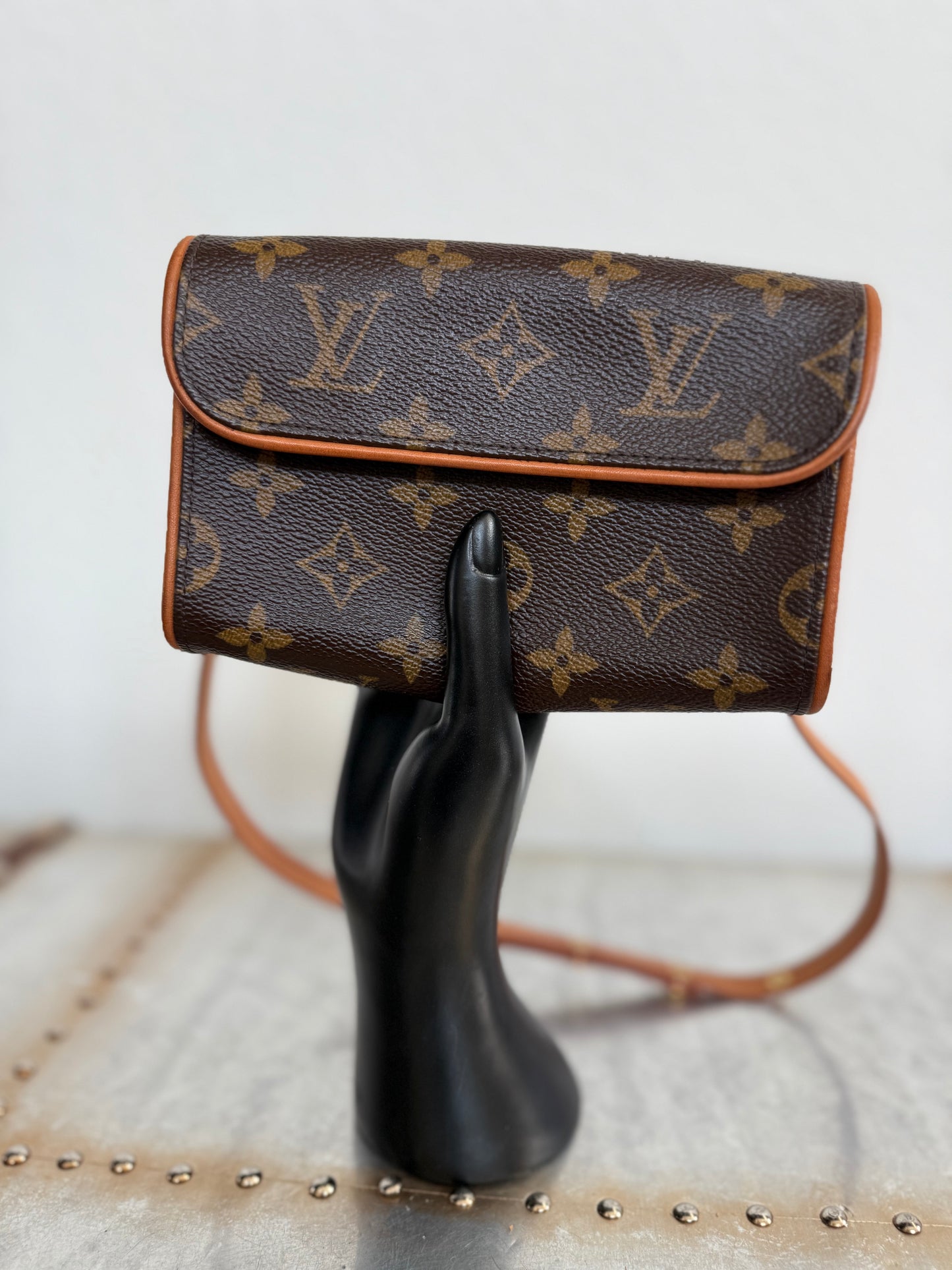 Pre-owned Authentic Louis Vuitton Monogram Florentine Waist Bag