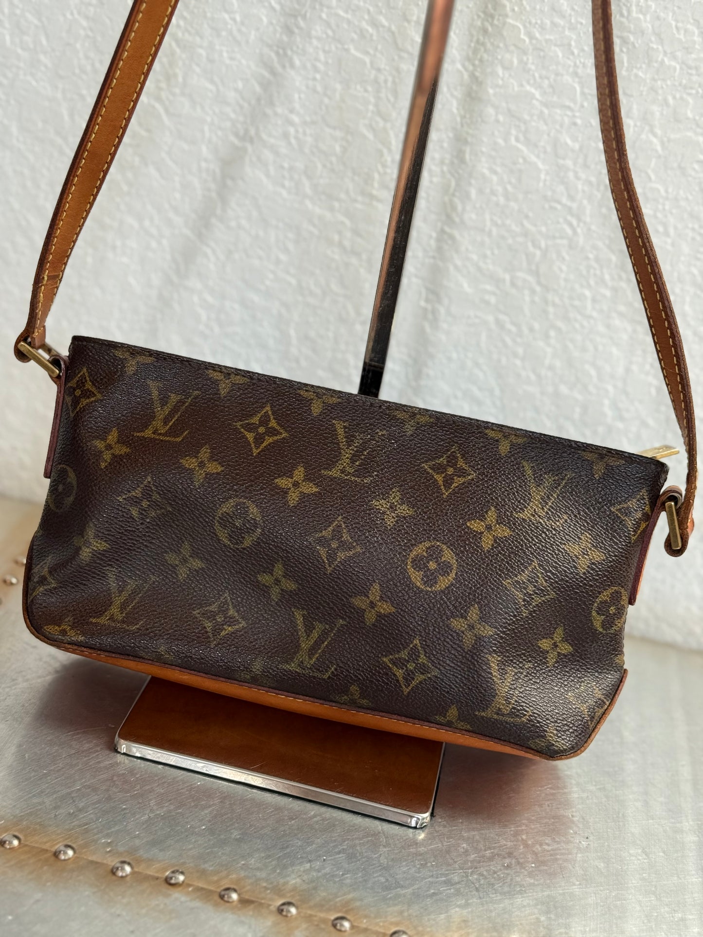 Pre-owned Authentic Louis Vuitton Trotteur Monogram Shoulder / Crossbody Bag