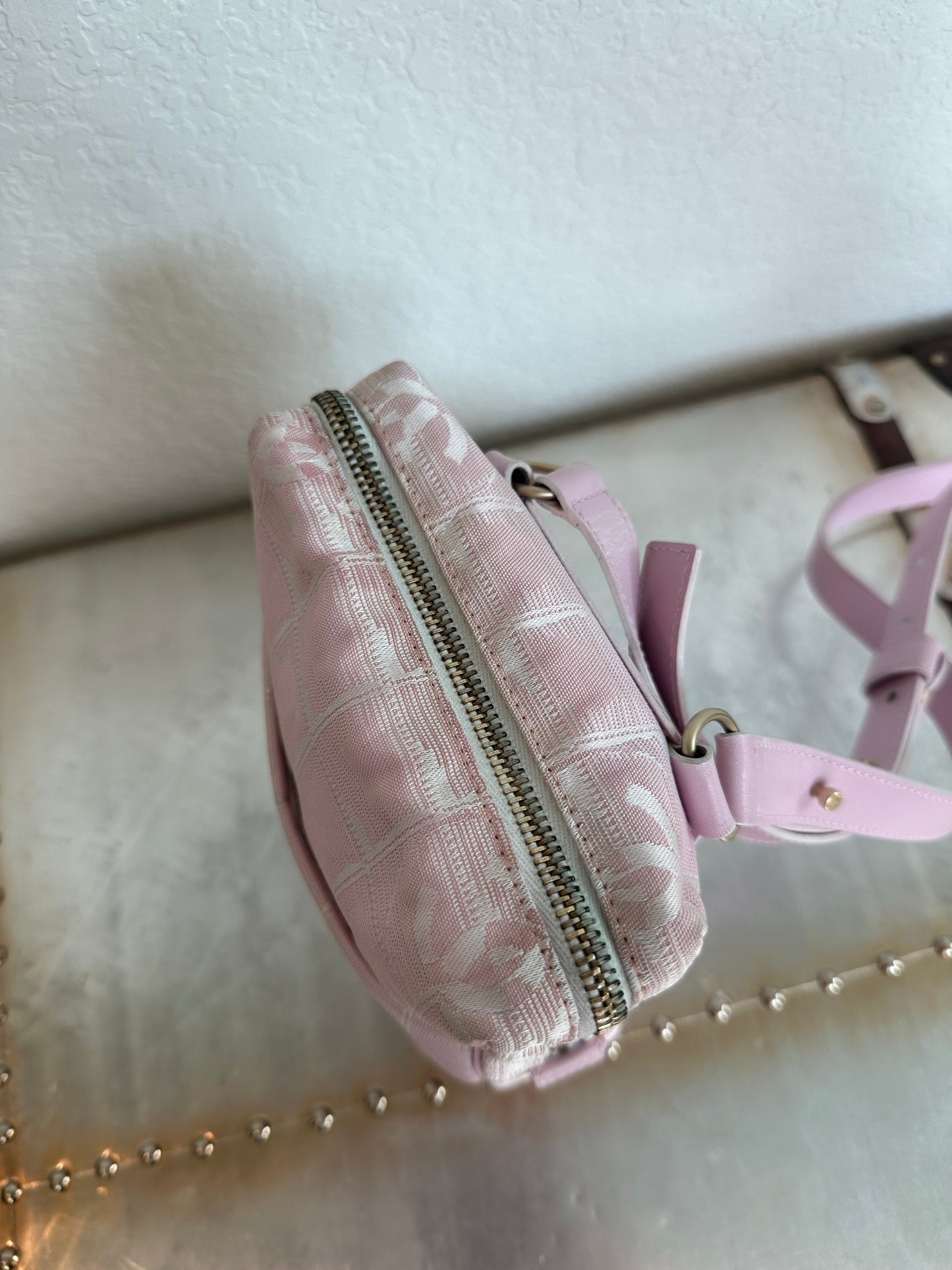 Pre-owned Authentic Chanel Travel Line Pink Crossbody Bag