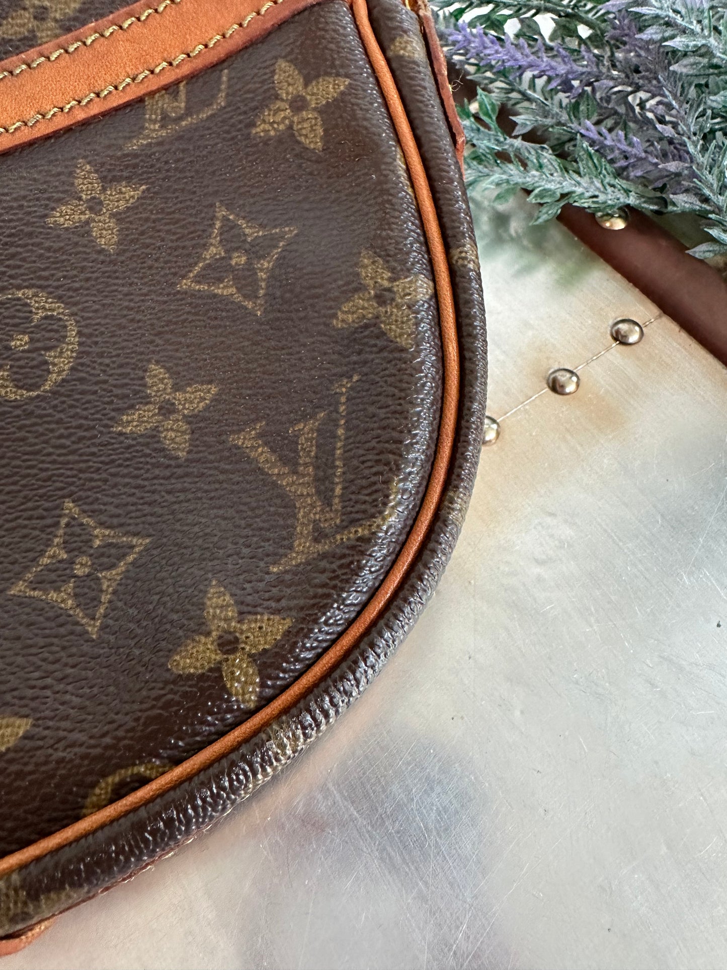 Pre-owned Authentic Louis Vuitton Jeune Fille PM Monogram Crossbody Bag