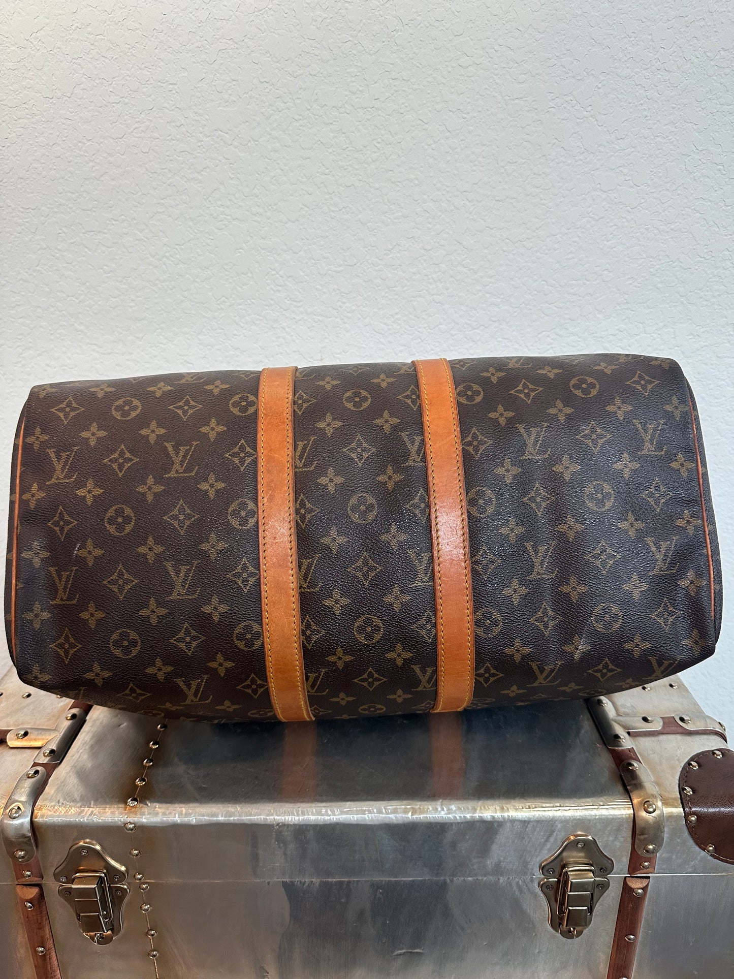 Pre-owned Authentic Louis Vuitton Keepall 45 Monogram Travel Handbag