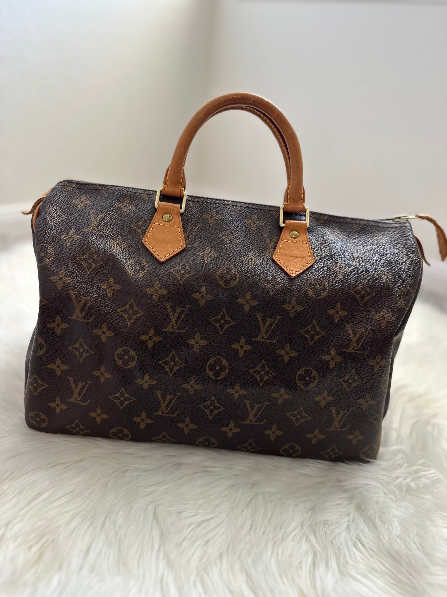 Pre-owned Louis Vuitton Speedy 35 Monogram Handbag