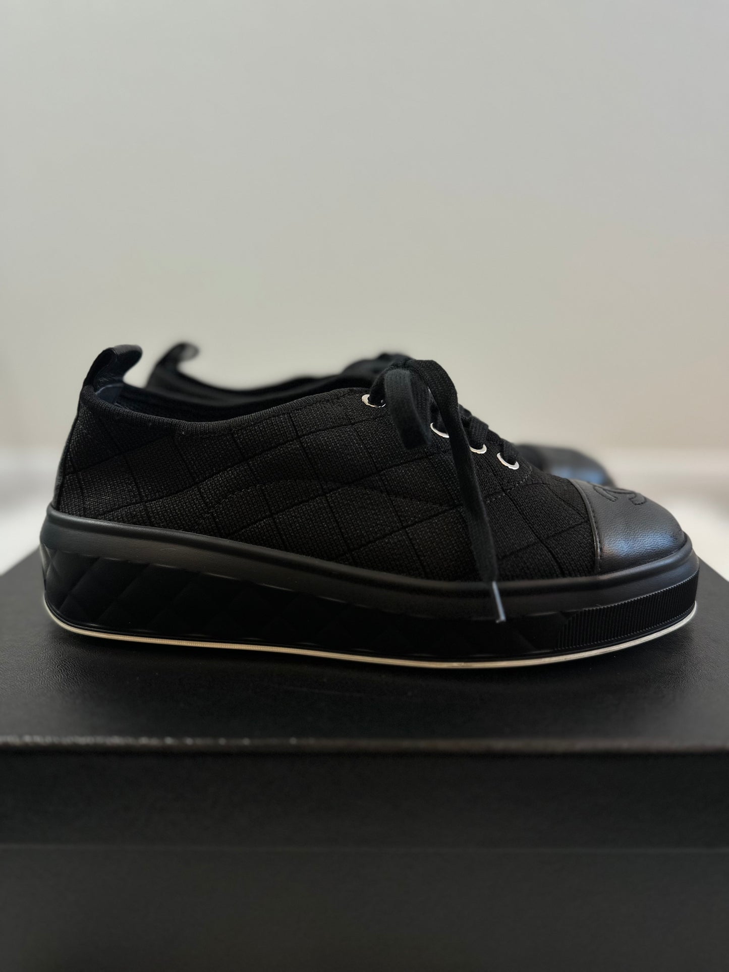 Pre-owned Authentic CHANEL Fabric Quilted Lambskin Cap Toe Lace Up Sneakers / Shoes