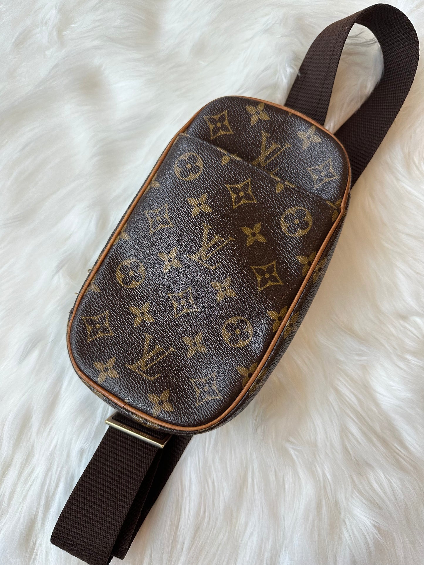 Pre-owned Authentic Louis Vuitton Pochette Gange Monogram Bum Bag