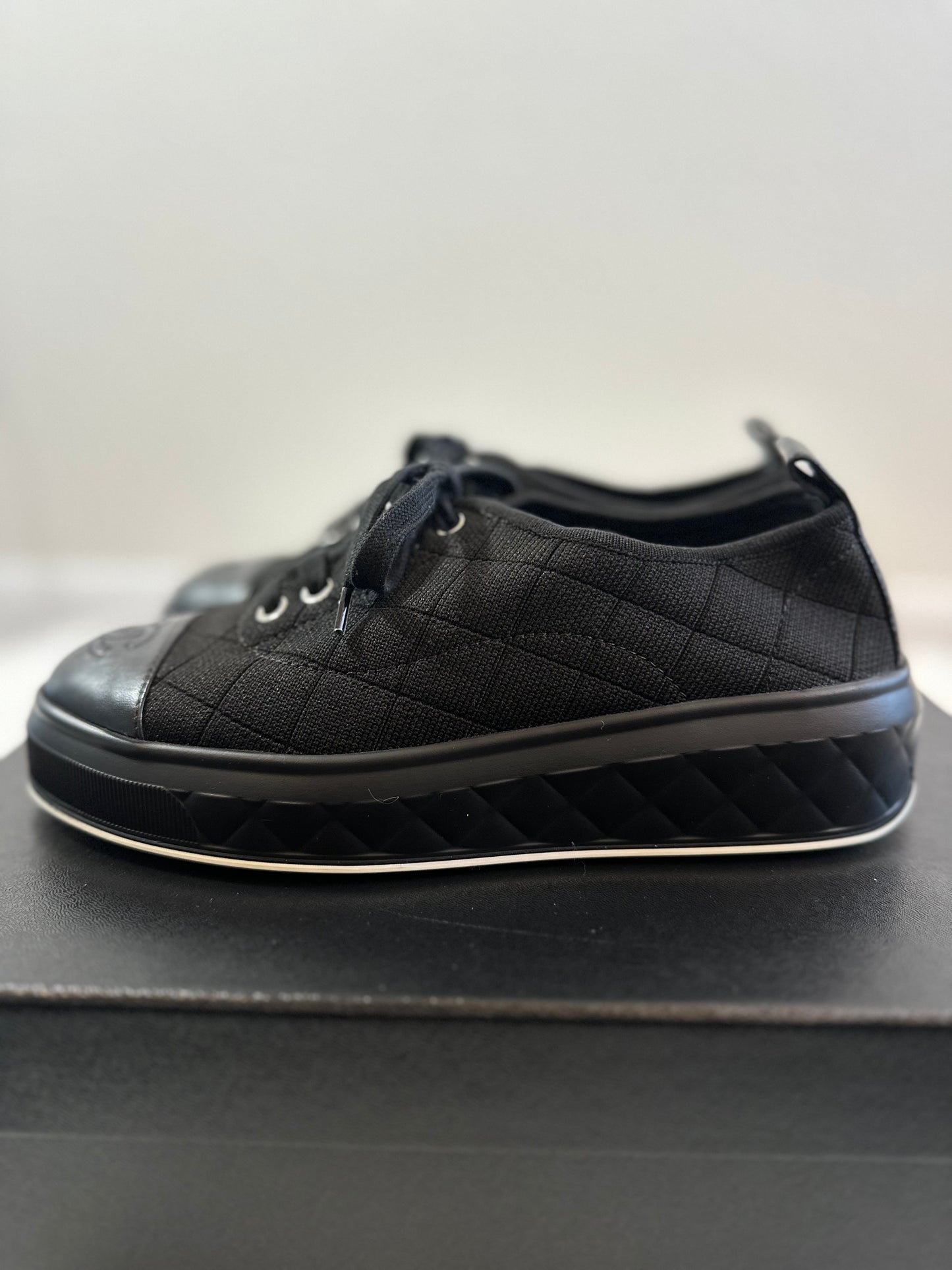 Pre-owned Authentic CHANEL Fabric Quilted Lambskin Cap Toe Lace Up Sneakers / Shoes