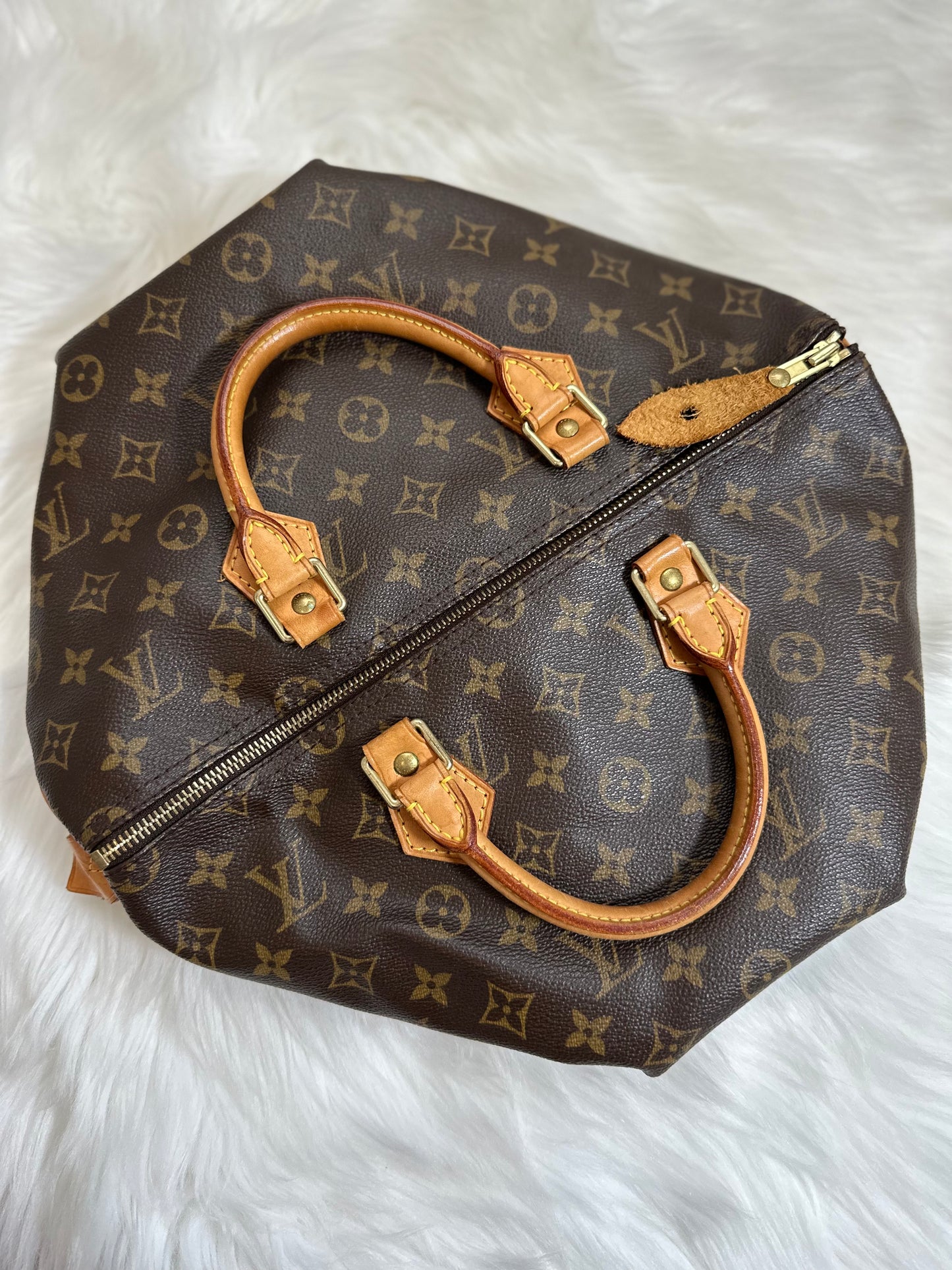 Pre-owned Authentic Louis Vuitton Speedy 30 Monogram Handbag