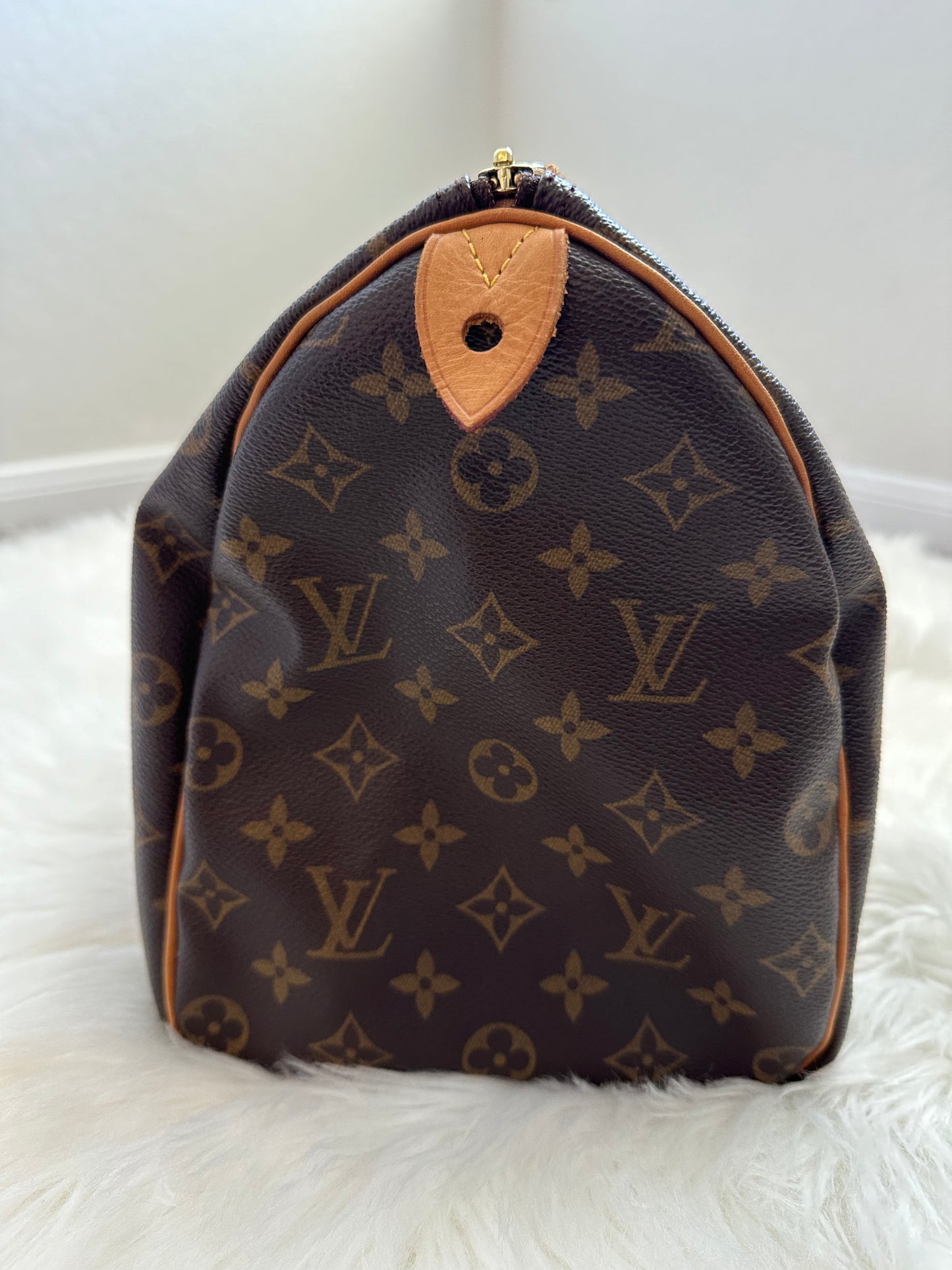 Pre-owned Louis Vuitton Speedy 35 Monogram Handbag