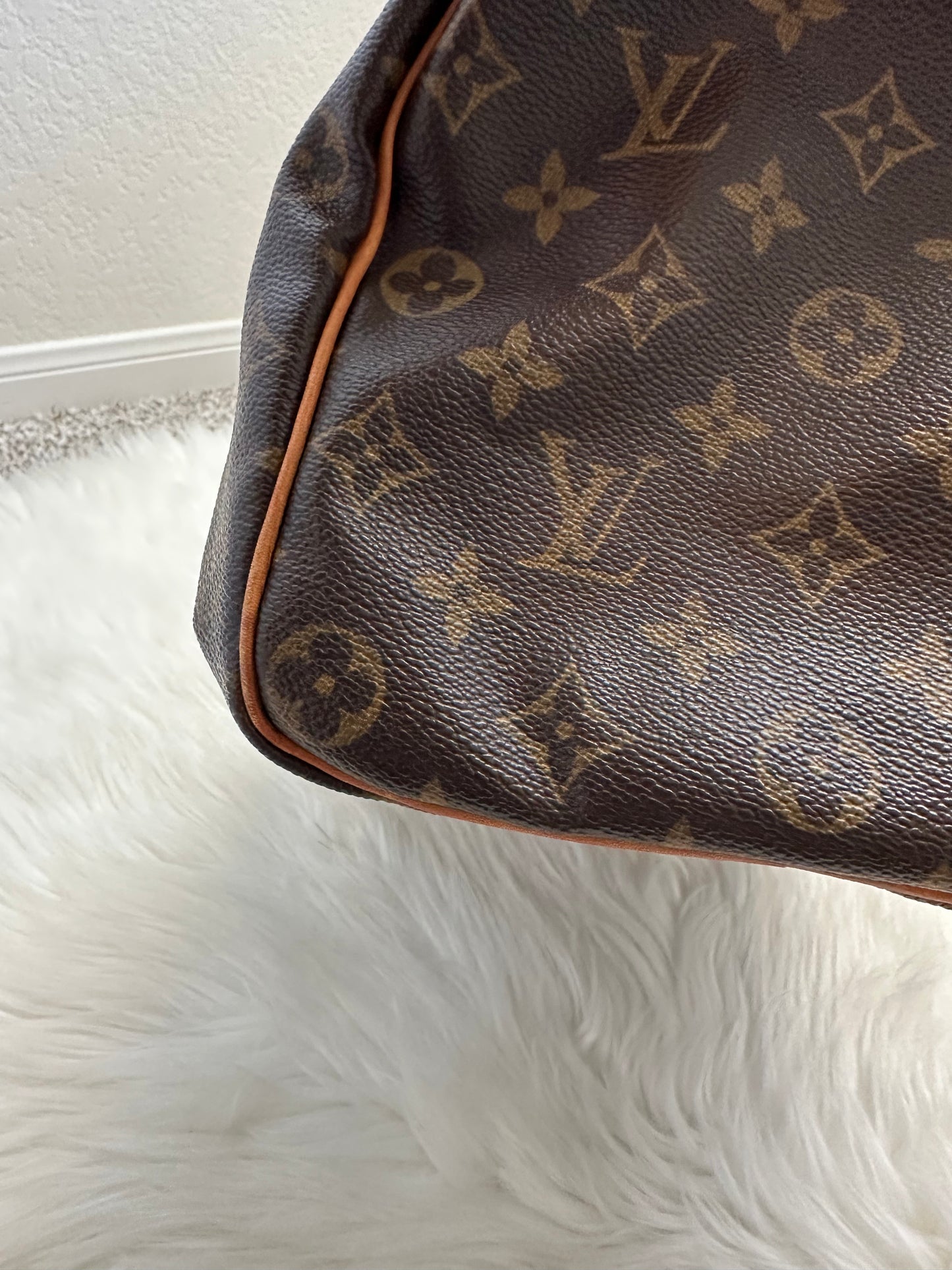 Pre-owned Louis Vuitton Speedy 35 Monogram Handbag