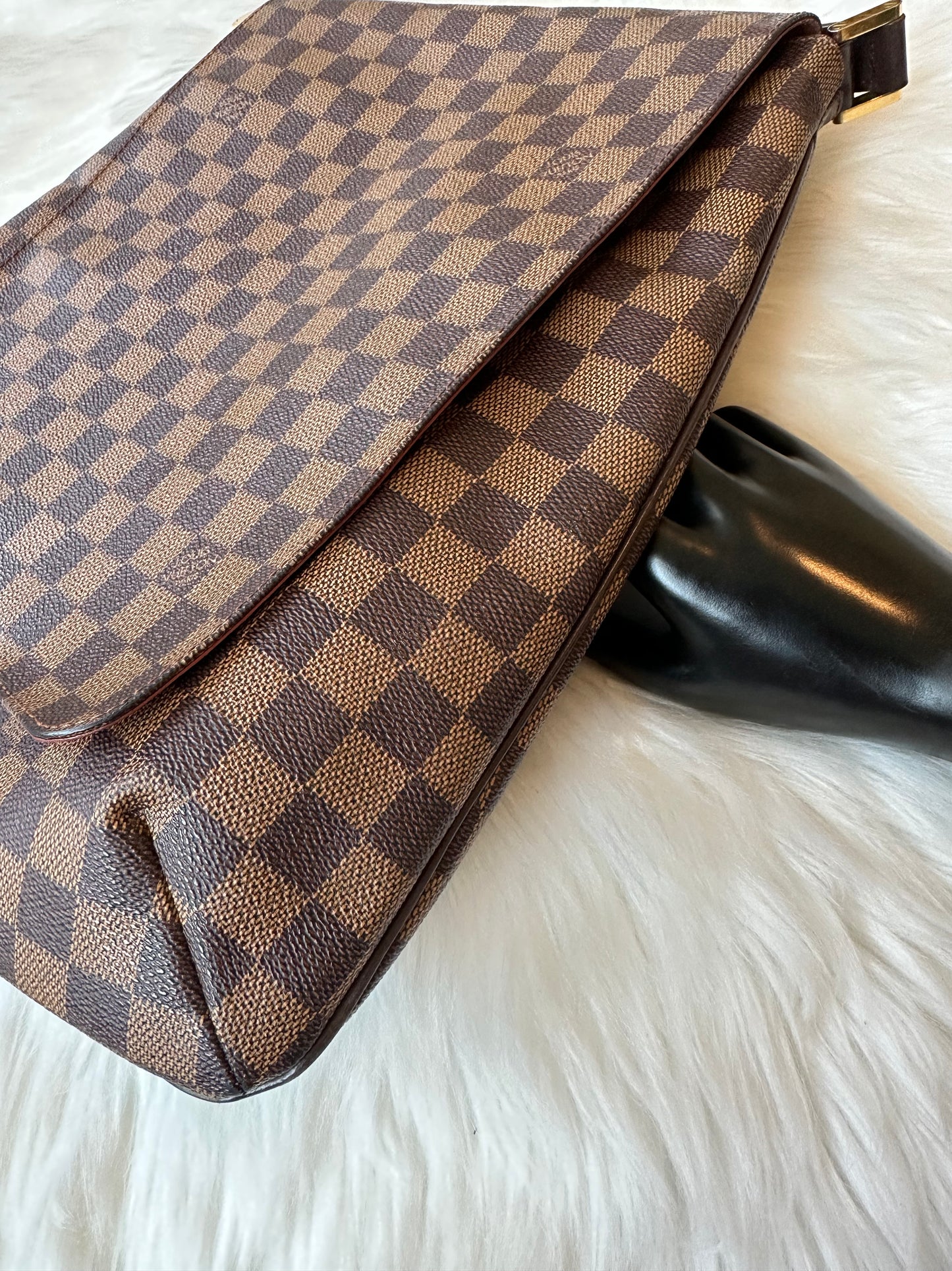 Pre-owned Authentic Louis Vuitton Musette Salsa GM Damier Ebene Shoulder / Crossbody Bag