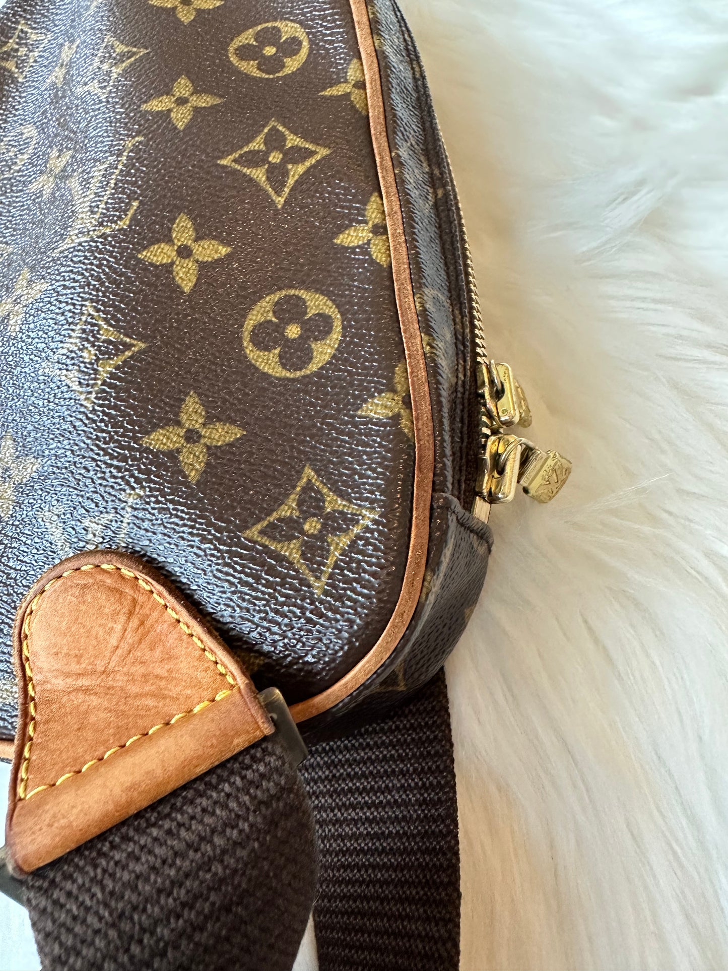 Pre-owned Authentic Louis Vuitton Pochette Gange Monogram Bum Bag