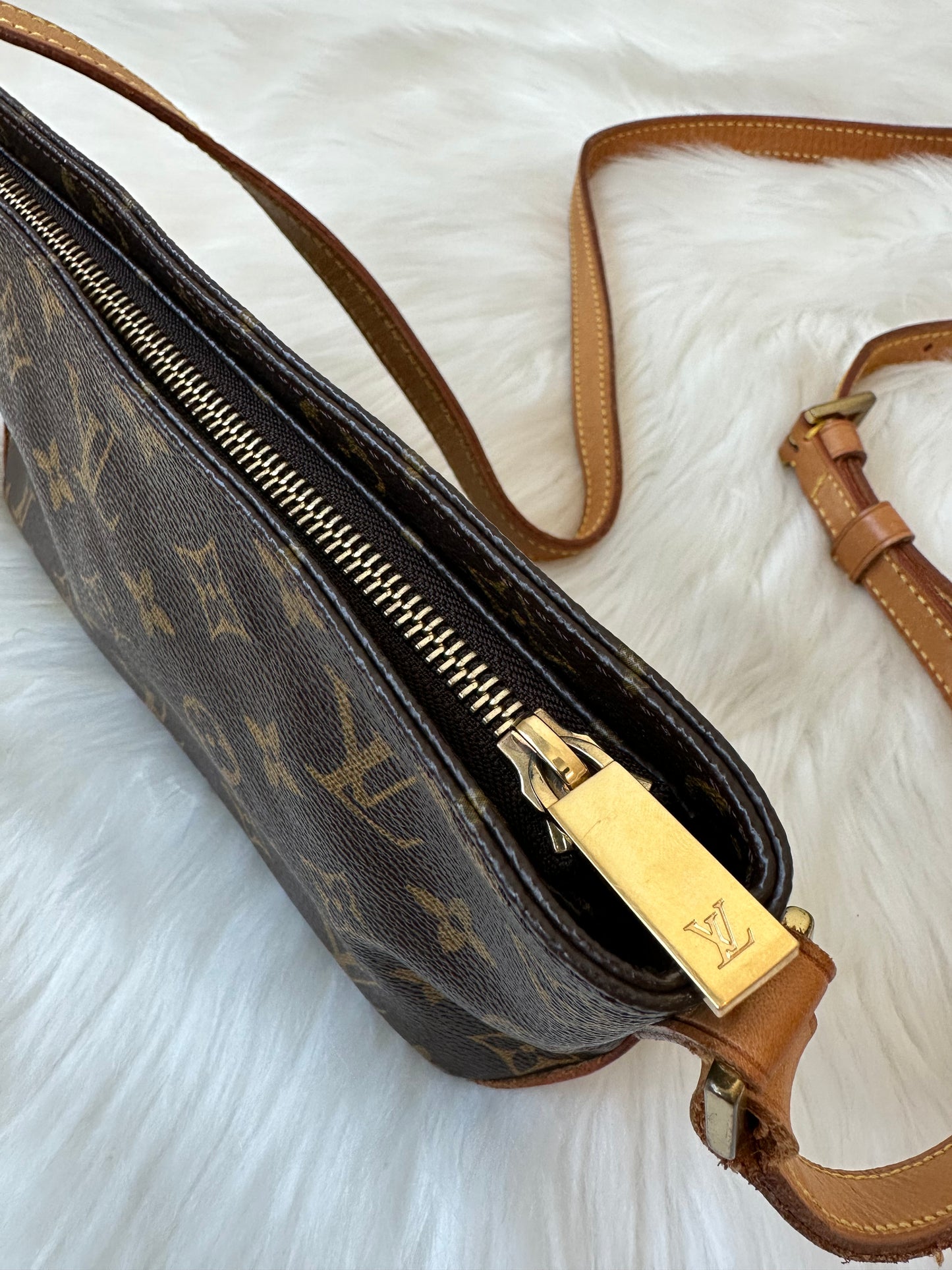 Pre-owned Authentic Louis Vuitton Trotteur Monogram Crossbody Bag