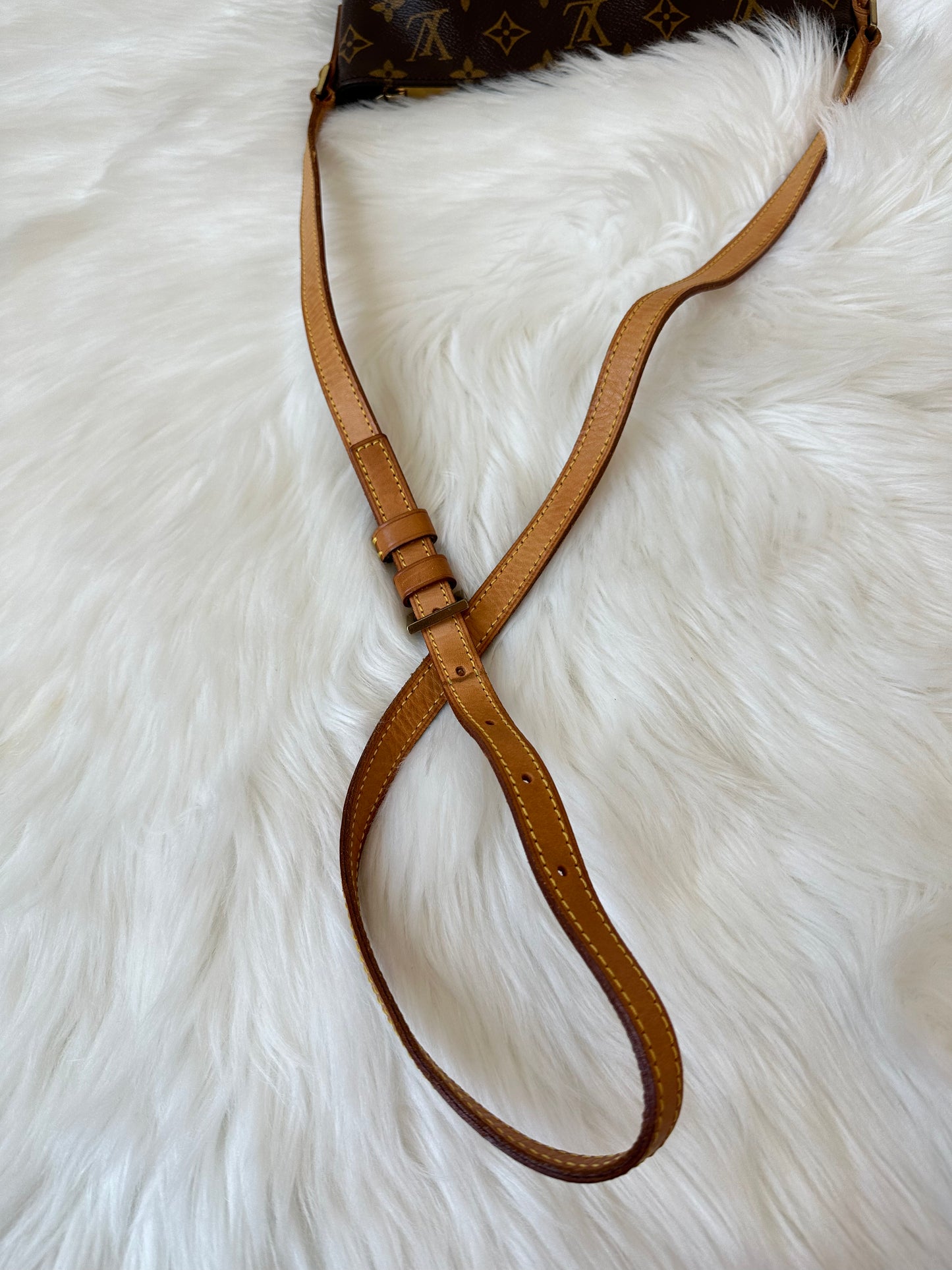 Pre-owned Authentic Louis Vuitton Trotteur Monogram Crossbody Bag