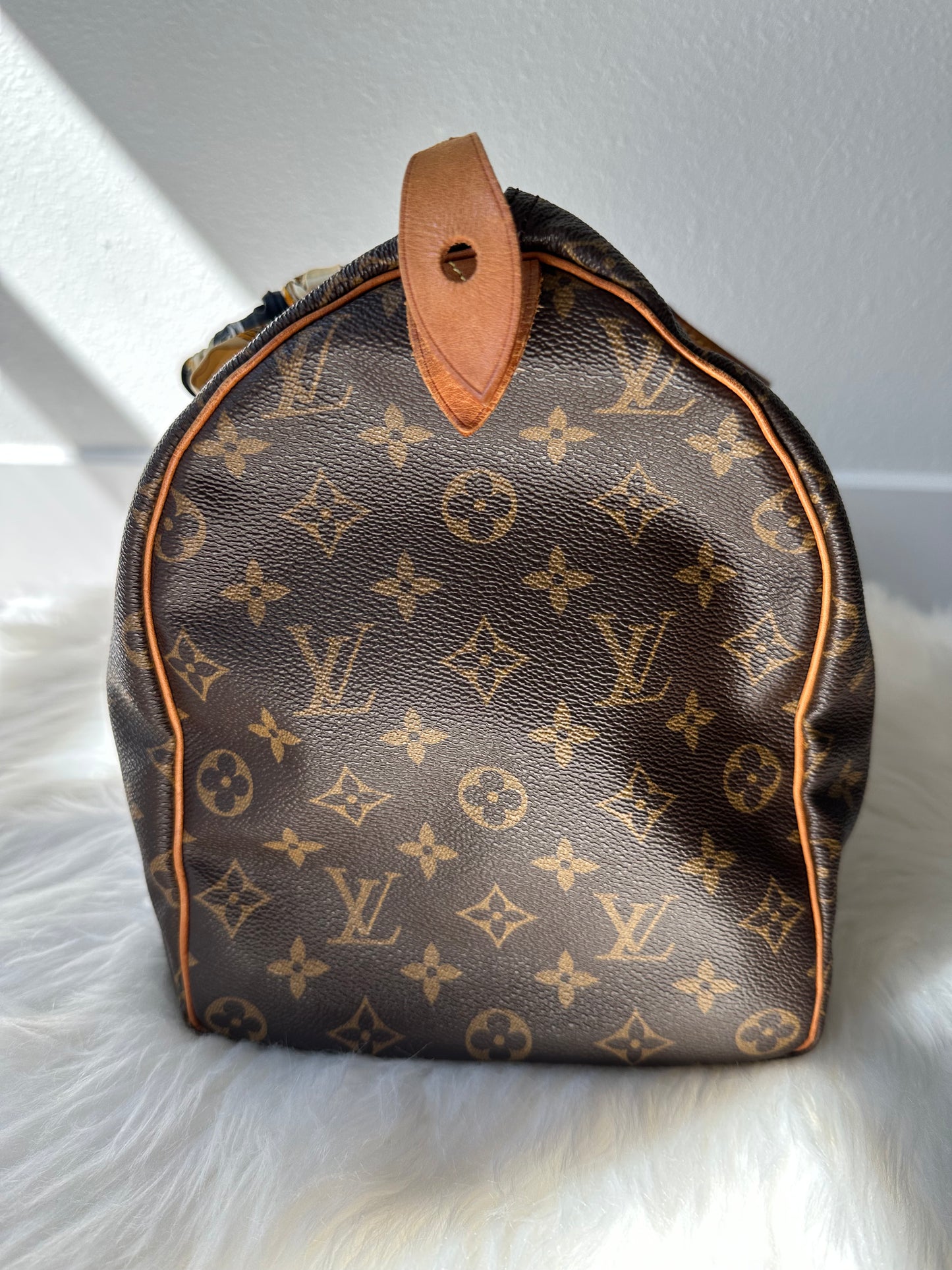 Pre-owned Authentic Louis Vuitton Speedy 40 Monogram Handbag