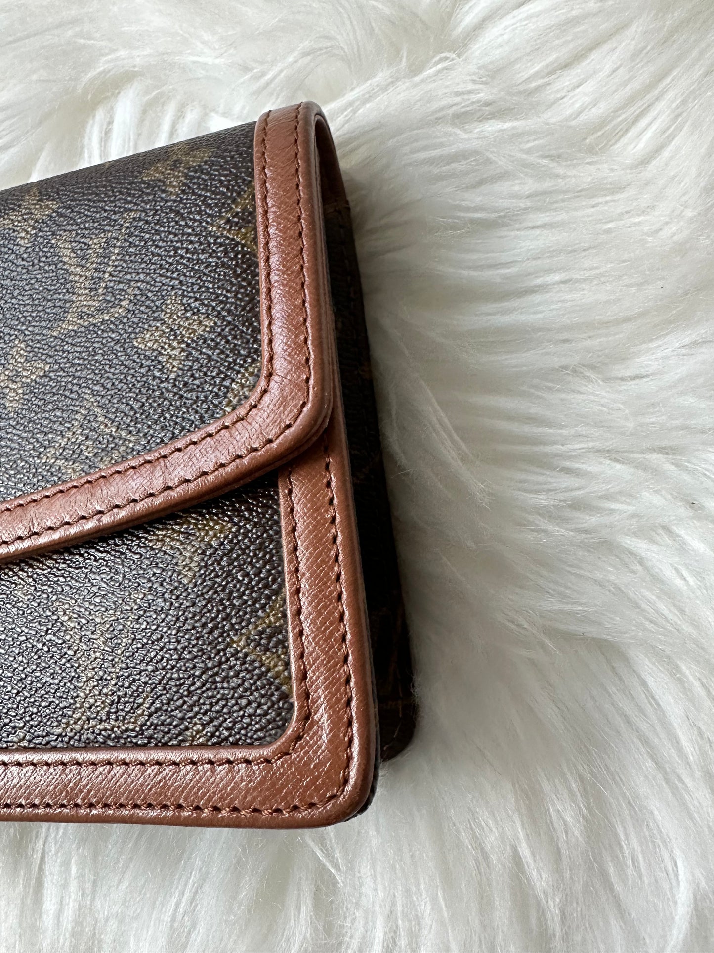 Pre-owned Authentic Louis Vuitton Pochette Dame Monogram Clutch Bag