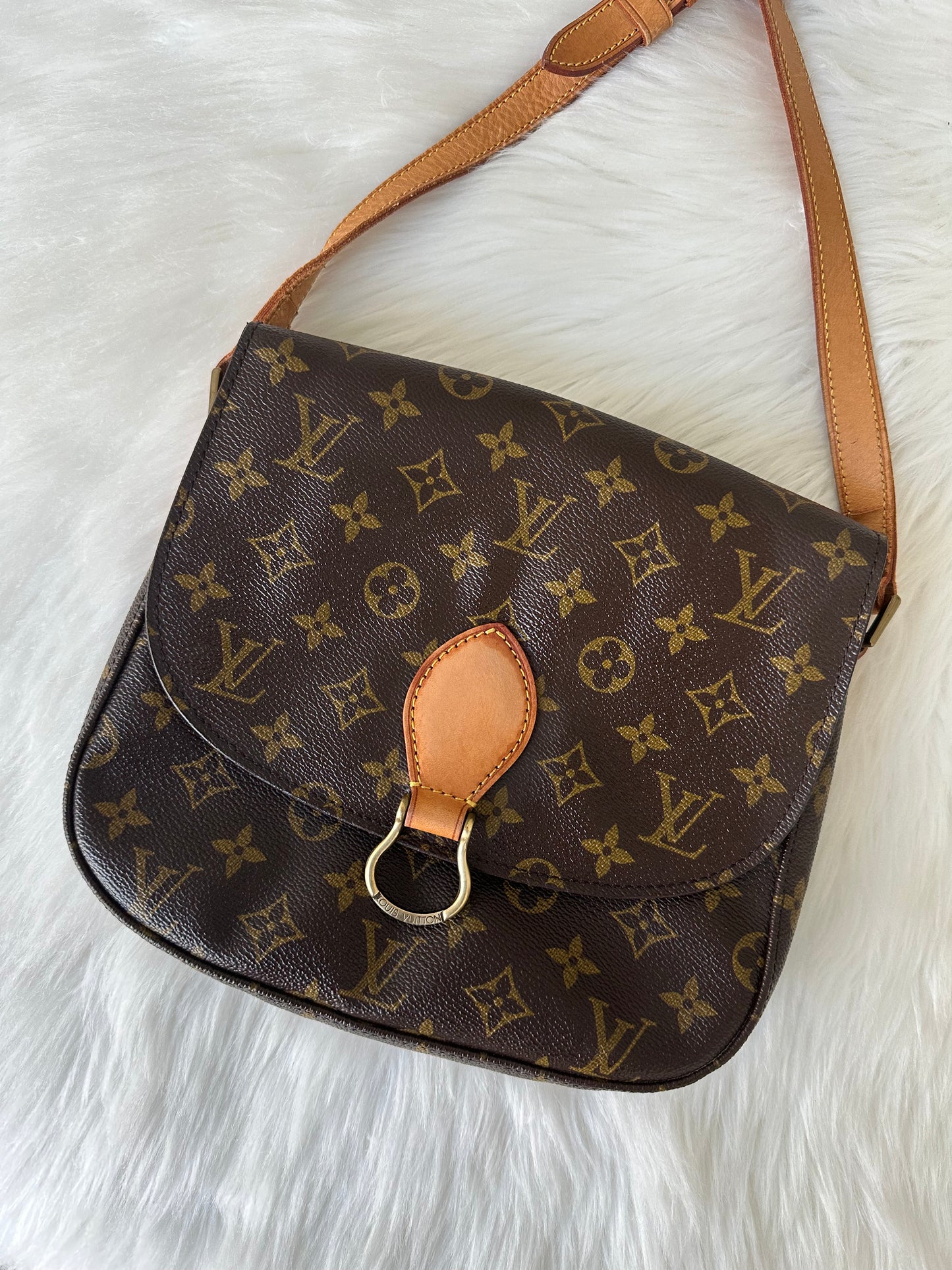 Pre-owned Louis Vuitton Saint Cloud GM Monogram Crossbody Bag