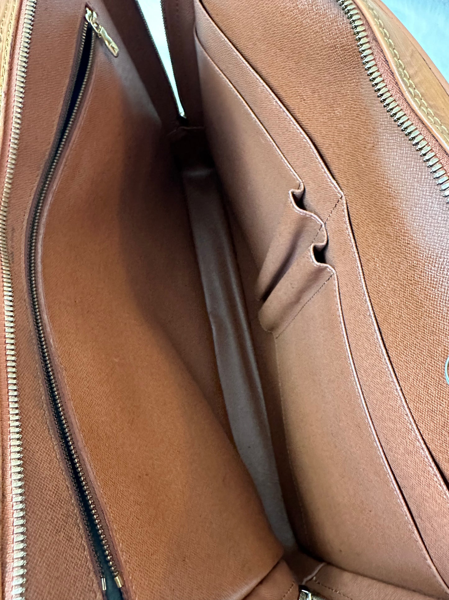 Pre-owned Authentic Louis Vuitton Epi Porte Documents Voyage Briefcase / Laptop Bag