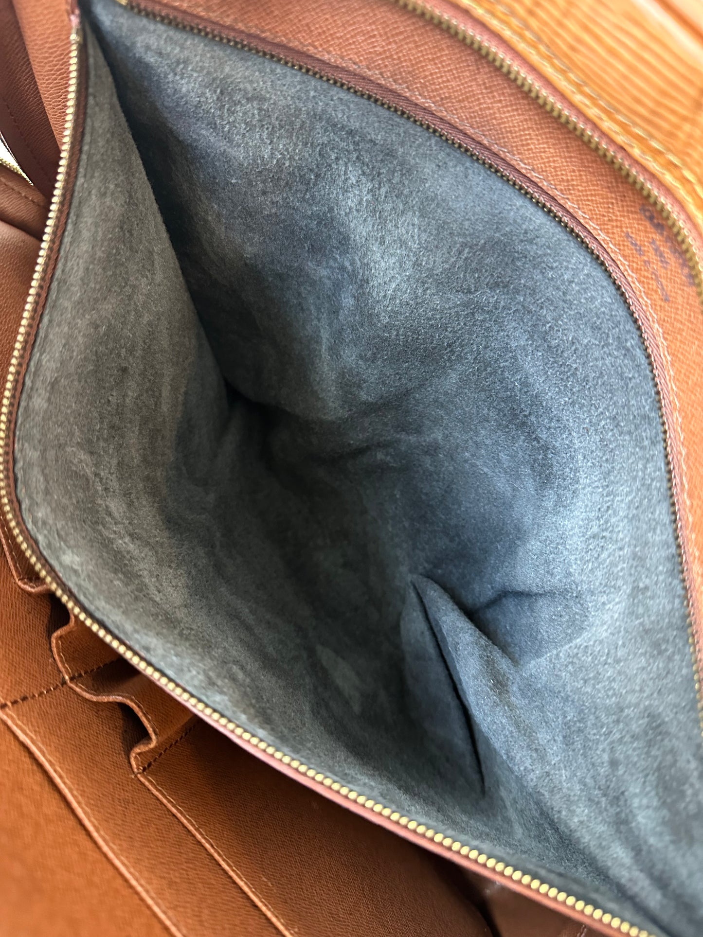 Pre-owned Authentic Louis Vuitton Epi Porte Documents Voyage Briefcase / Laptop Bag