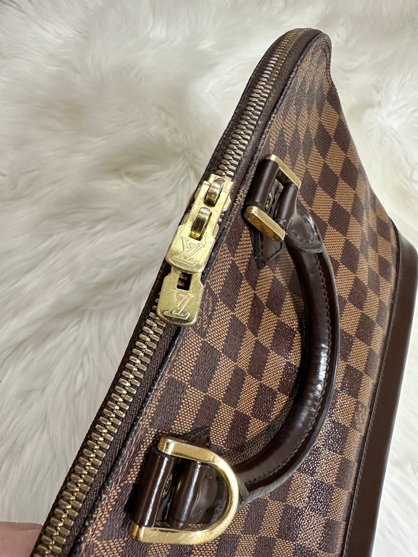 Pre-owned Authentic Louis Vuitton Alma PM Damier Ebene Handbag