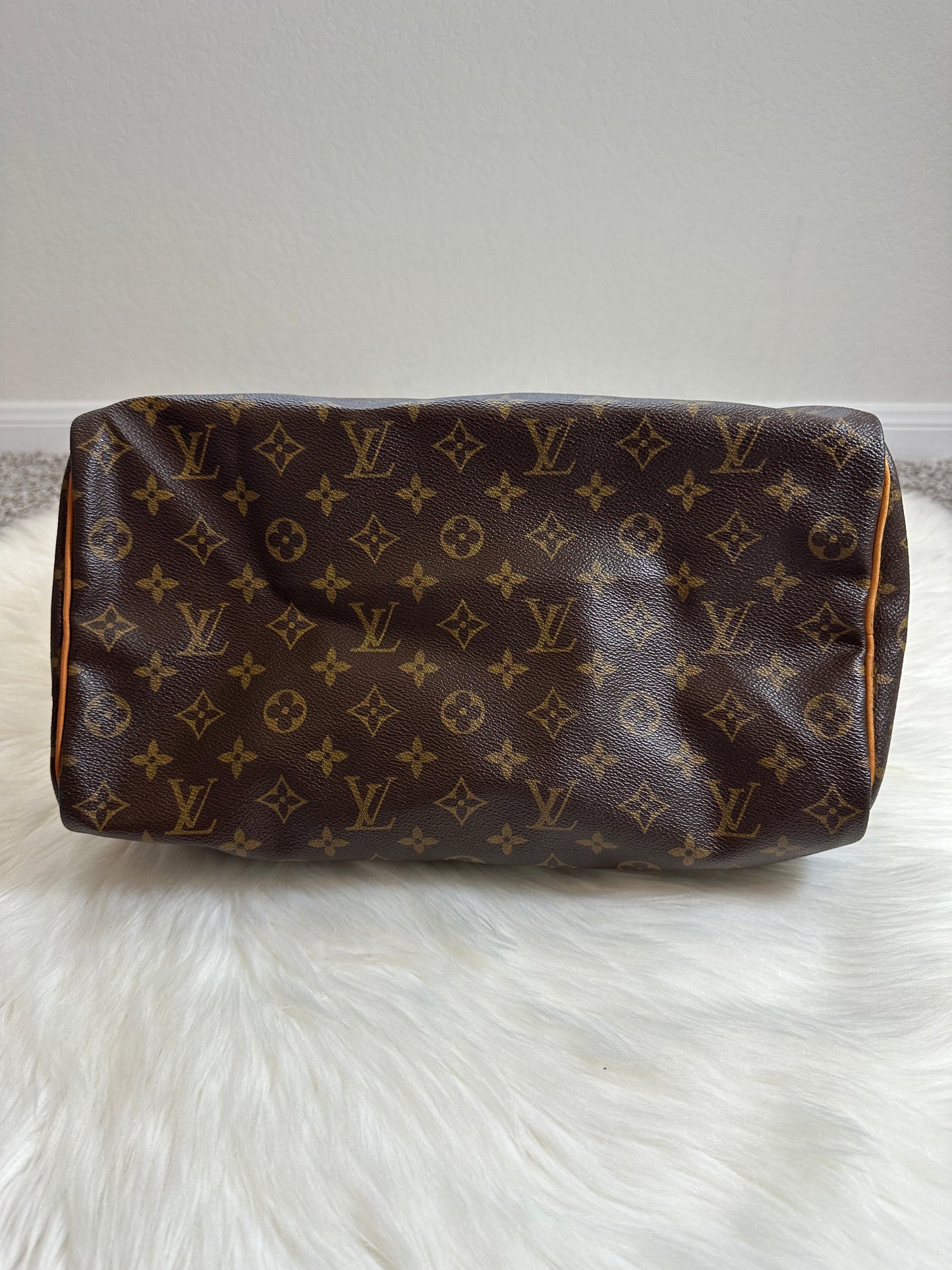 Pre-owned Authentic Louis Vuitton Speedy 30 Monogram Handbag