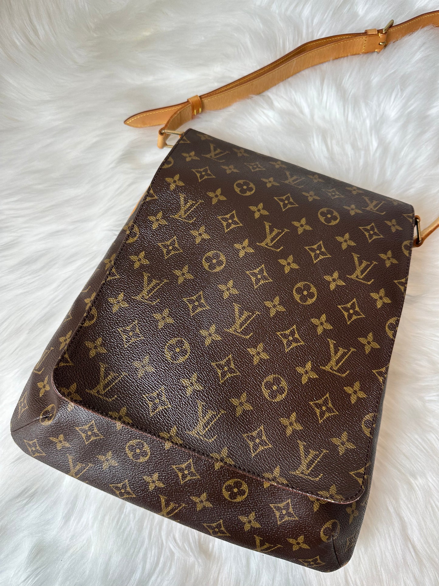 Pre-owned Authentic Louis Vuitton Musette Salsa GM Monogram Shoulder / Crossbody Bag
