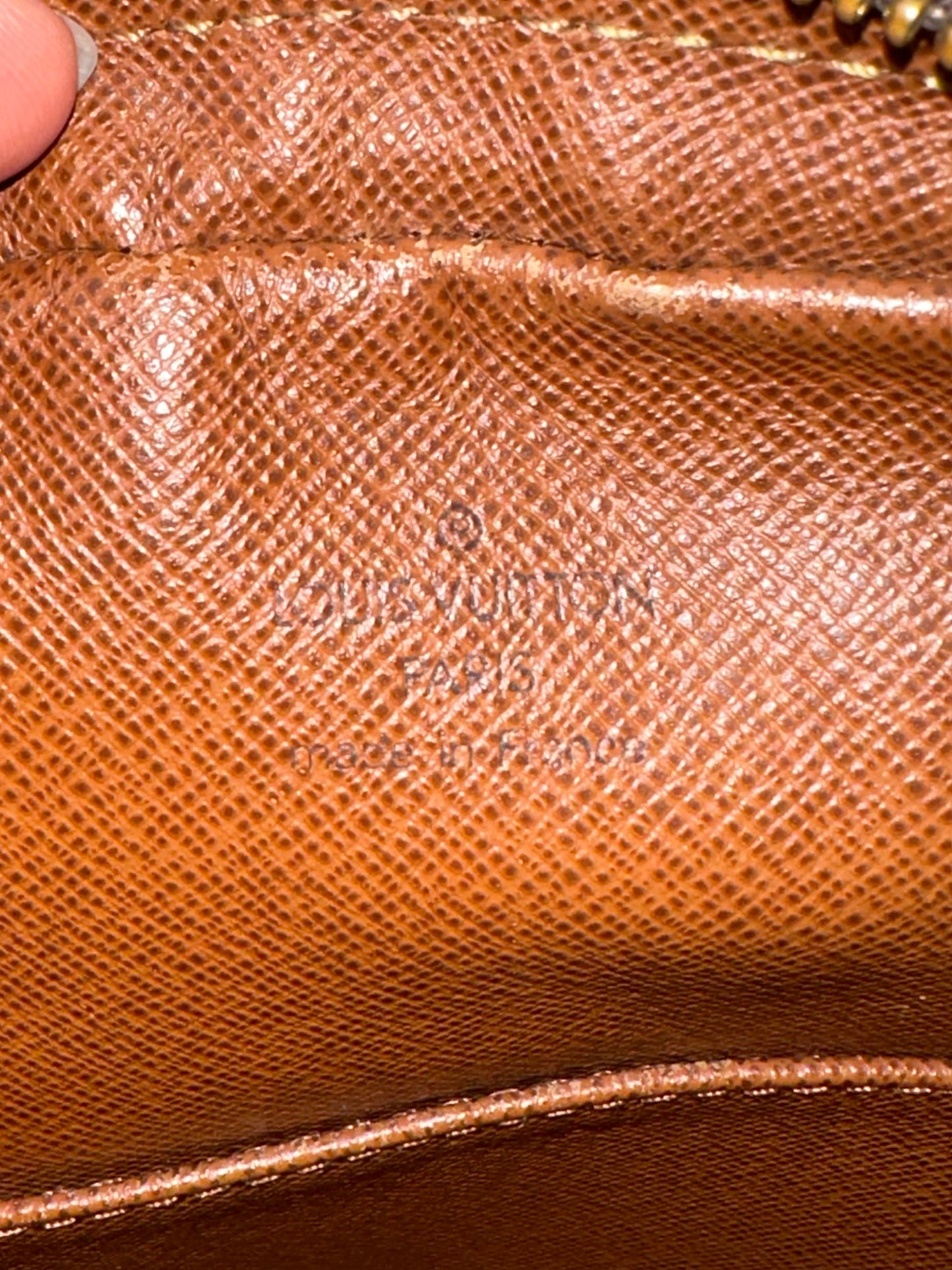 Pre-owned Authentic Louis Vuitton Danube Monogram Crossbody Bag