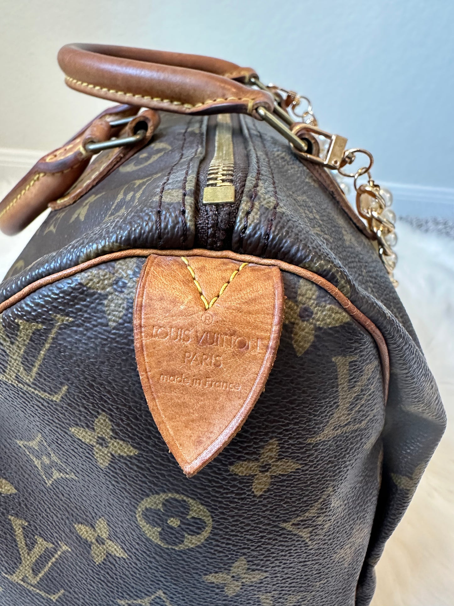 Pre-owned Authentic Louis Vuitton Speedy 30 Monogram Handbag
