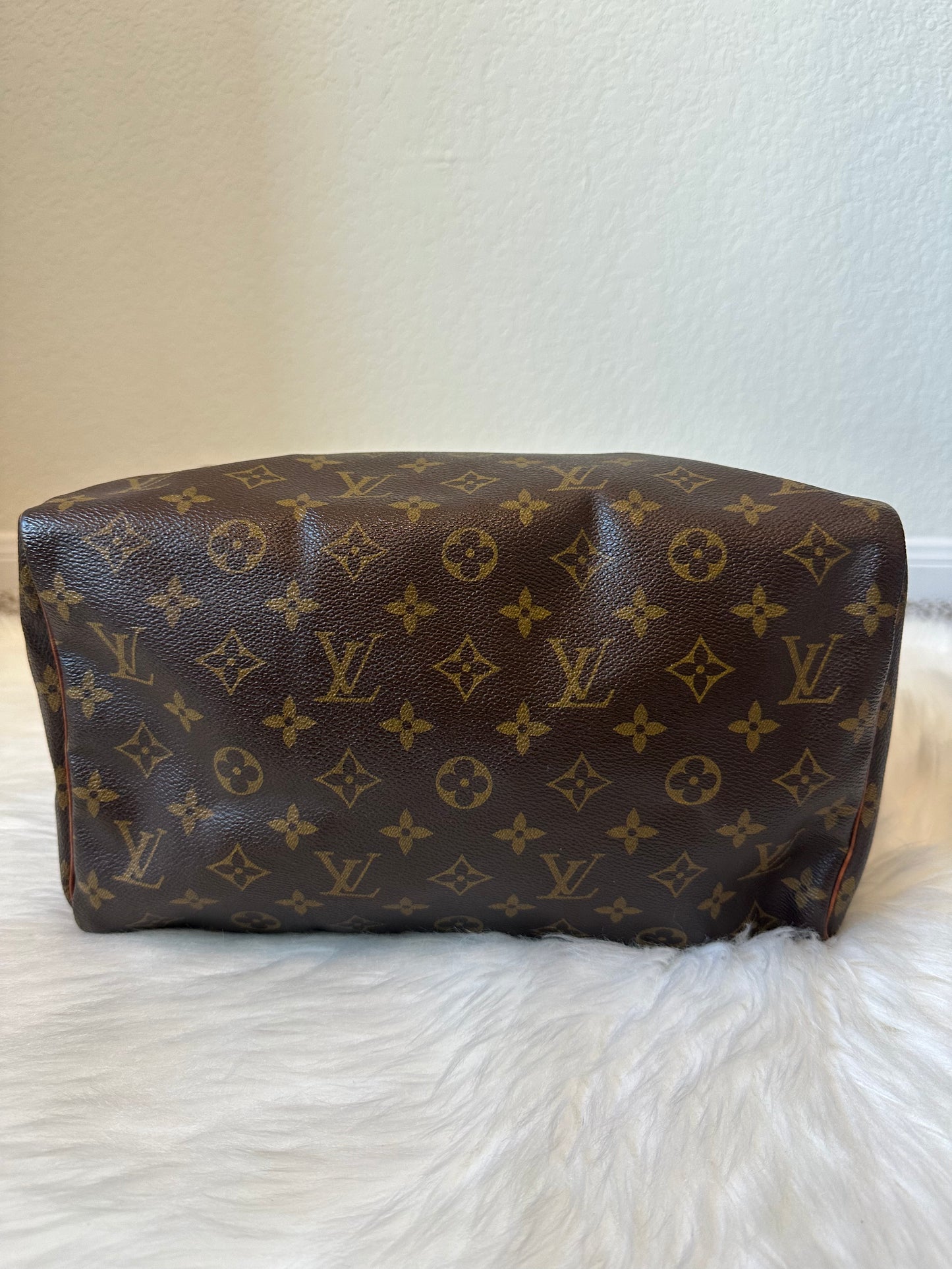 Pre-owned Authentic Louis Vuitton Speedy 30 Monogram Handbag