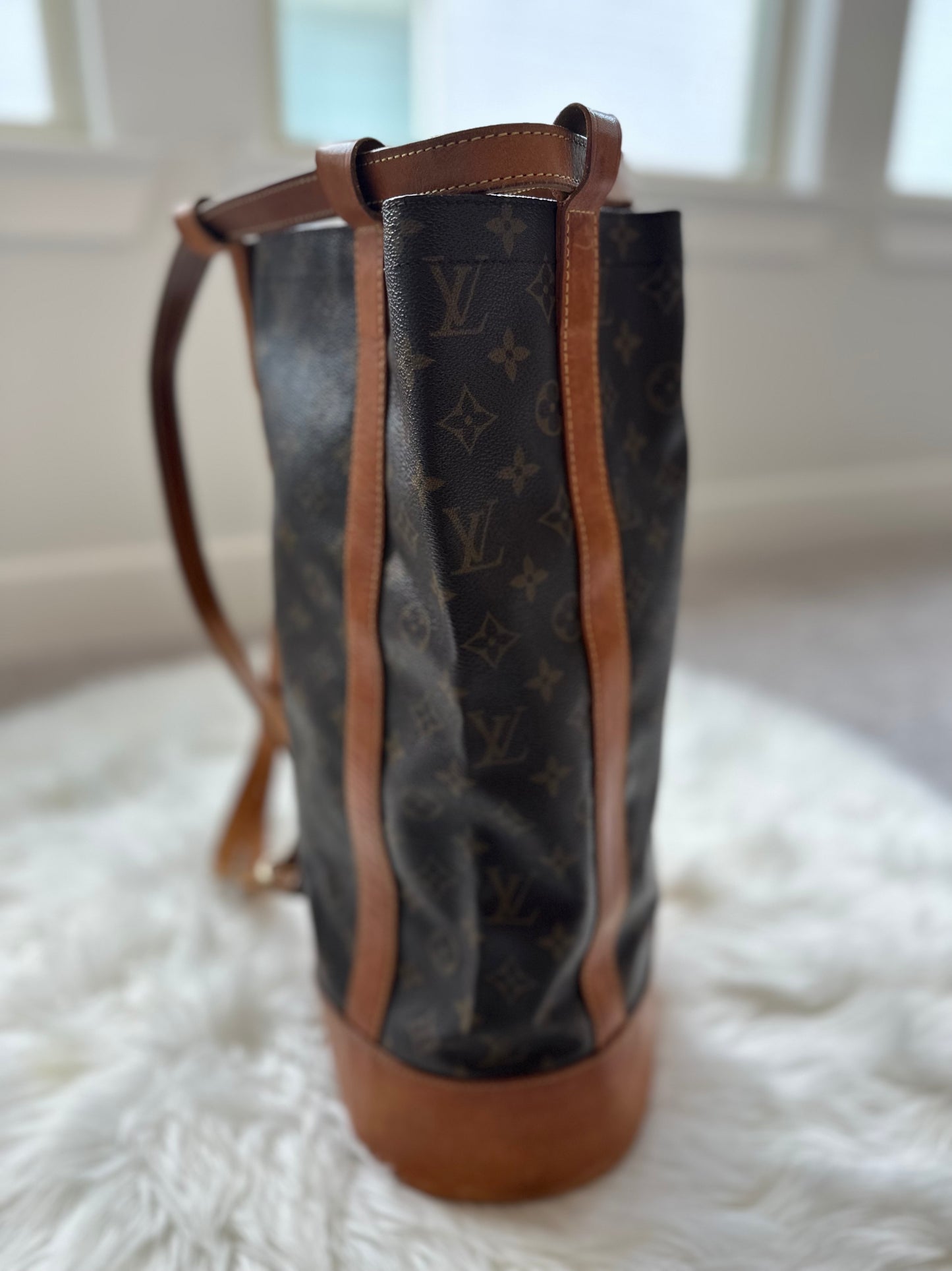 Pre-owned Authentic Louis Vuitton Randonee GM Monogram Backpack