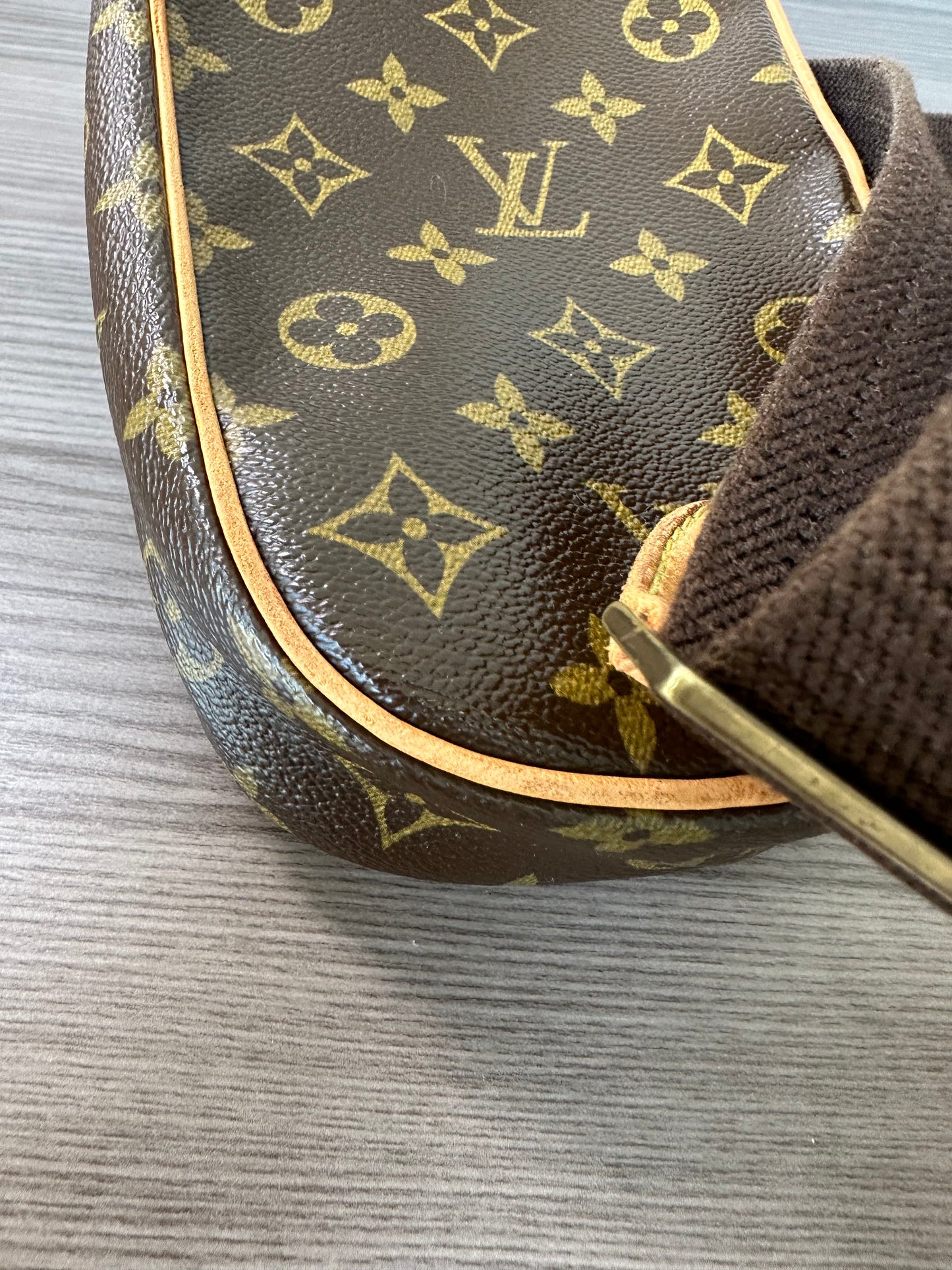 Pre-owned Authentic Louis Vuitton Pochette Gange Monogram Bum Bag