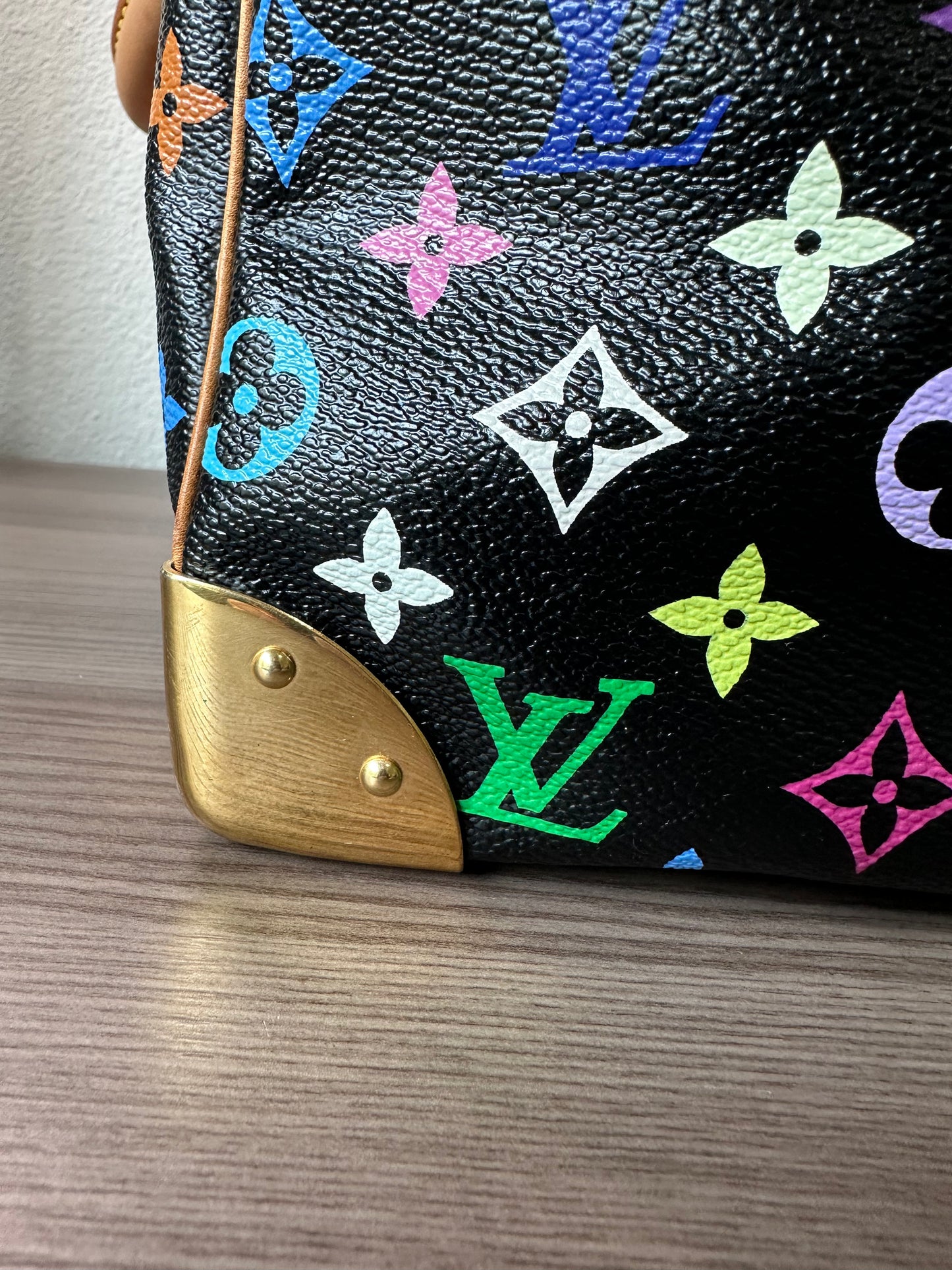 Pre-owned Authentic Louis Vuitton Speedy 30 Monogram Multicolor Black Handbag