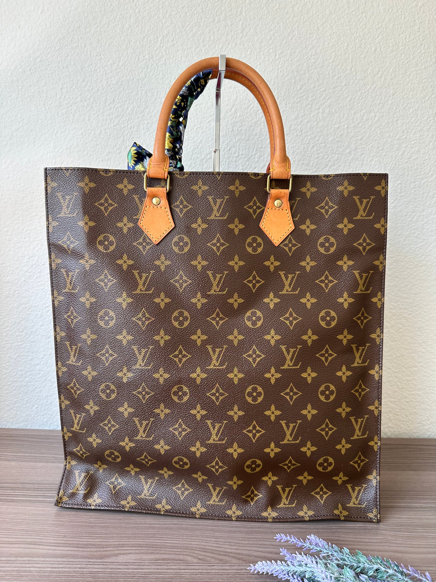 Pre-owned Authentic Louis Vuitton Sac Plat GM Monogram Handbag