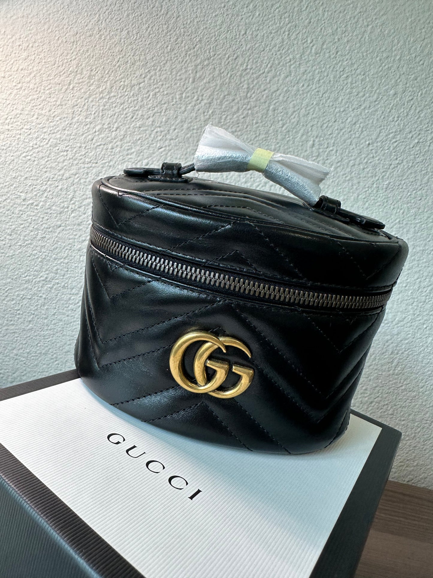 GUCCI GG Marmont Top Handle Mini Black Cosmetic Case