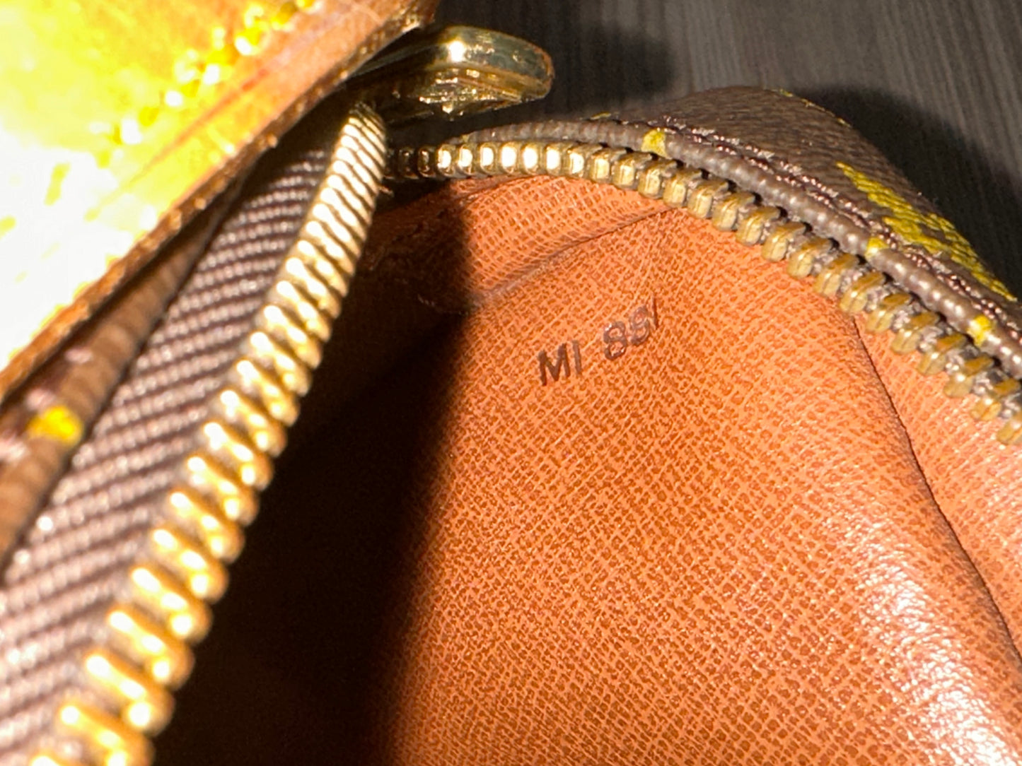 Pre-owned Authentic Louis Vuitton Jeune Fille MM Monogram Shoulder / Crossbody Bag