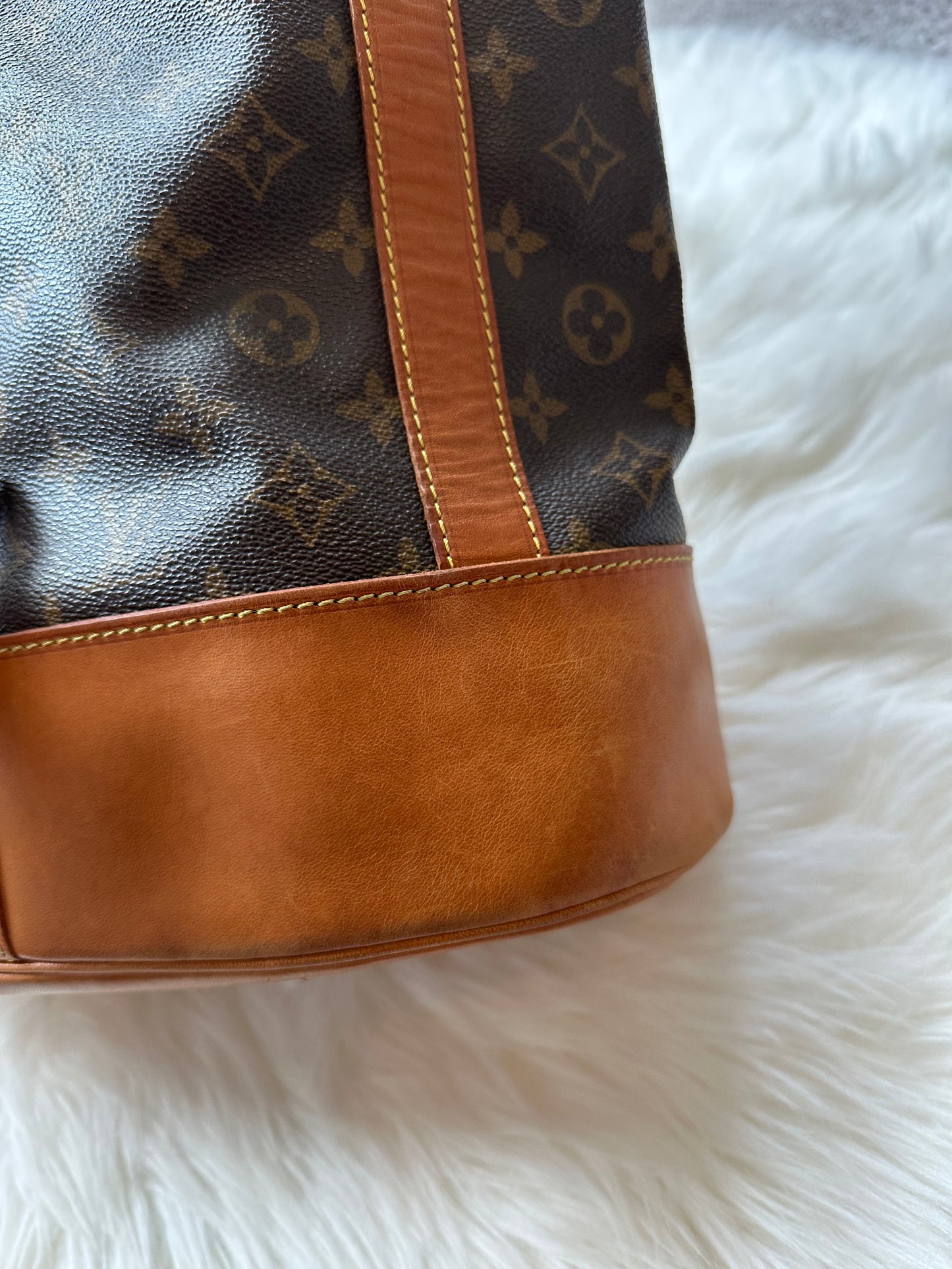 Pre-owned Authentic Louis Vuitton Randonee GM Monogram Backpack