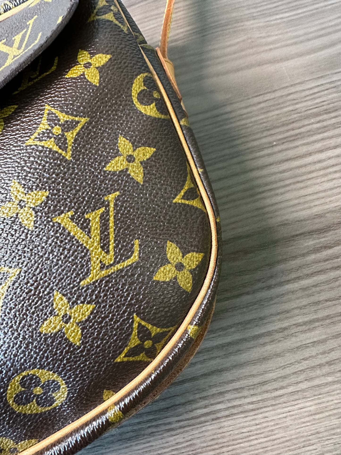 Pre-owned Authentic Louis Vuitton Jeune Fille MM Monogram Shoulder / Crossbody Bag