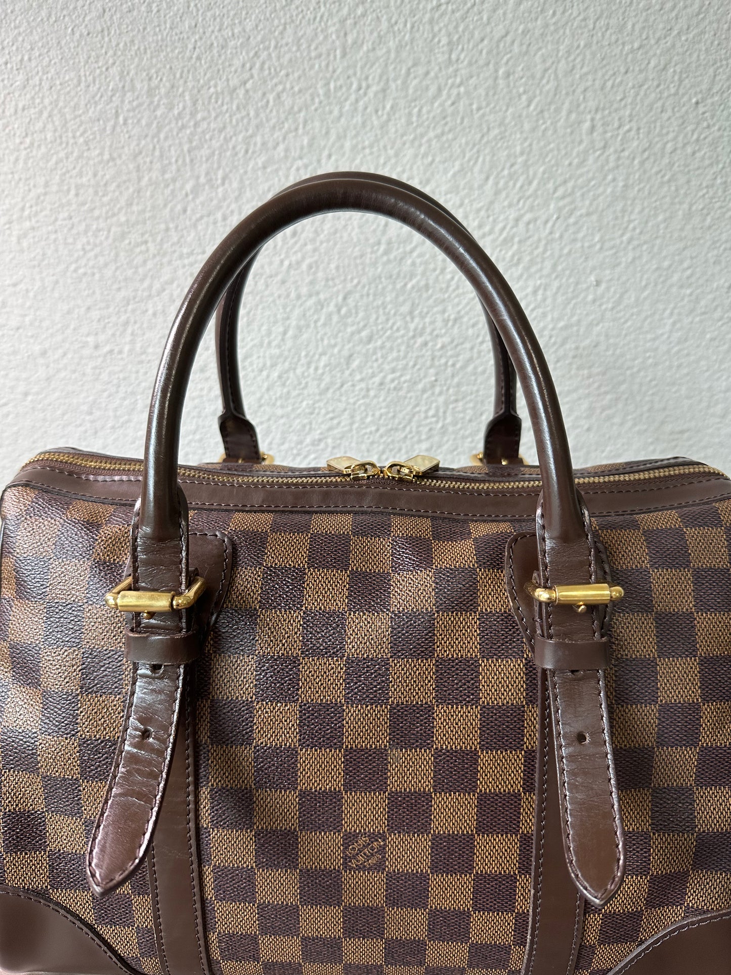 Pre-owned Authentic Louis Vuitton Berkeley Damier Ebene Handbag
