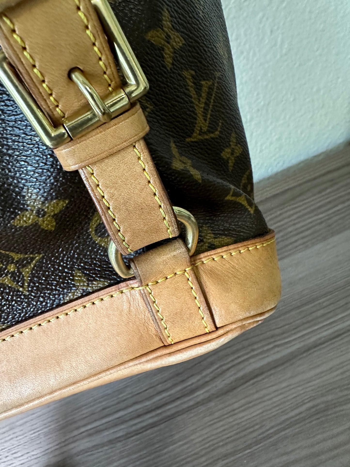 Pre-owned Authentic Louis Vuitton Montsouris MM Monogram Backpack Bag