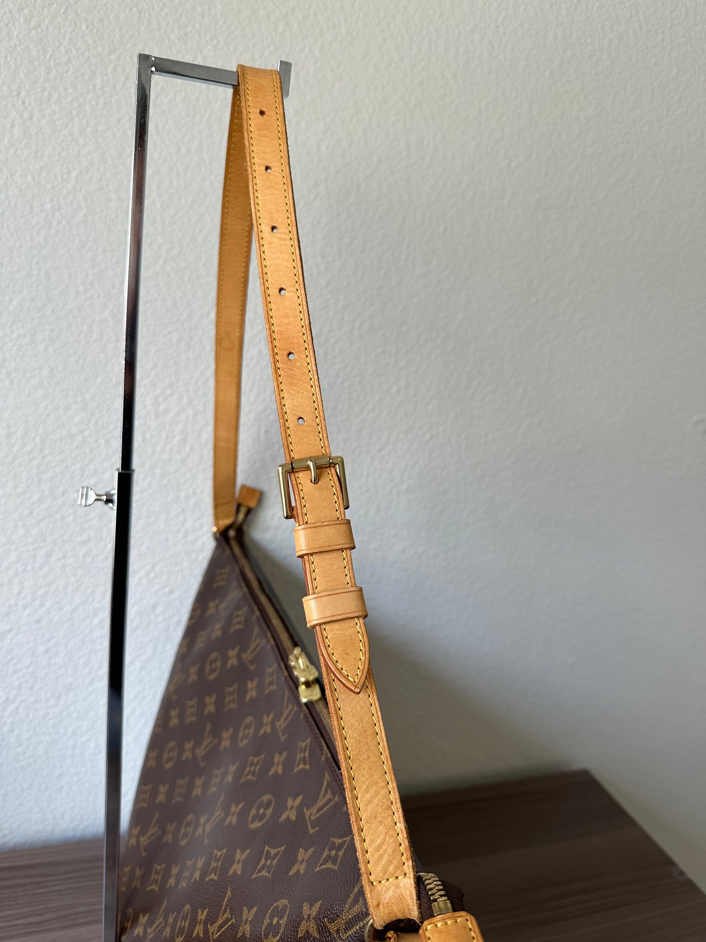 Pre-owned Authentic Louis Vuitton Amfar Three (Sharon Stone) Monogram Shoulder Bag