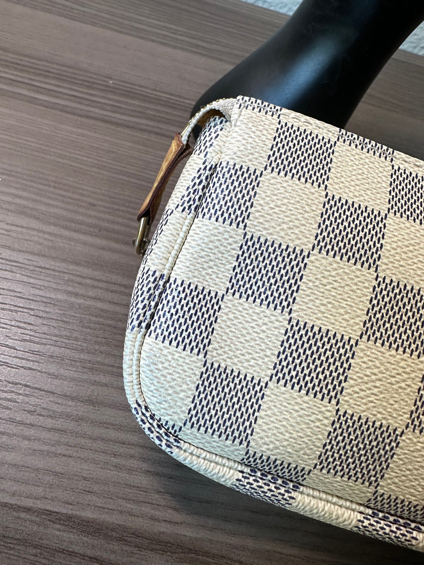 Pre-owned Authentic Louis Vuitton MINI Pochette Accessoires Damier Azur Handbag