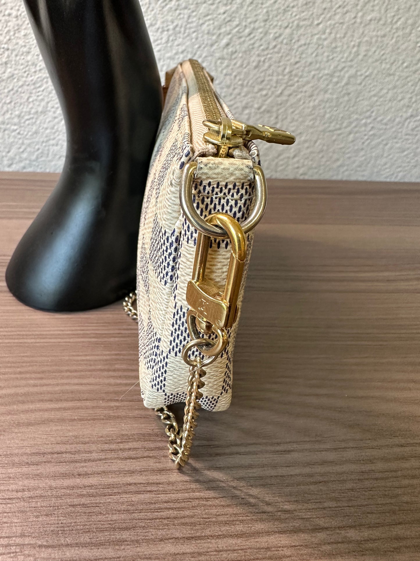 Pre-owned Authentic Louis Vuitton MINI Pochette Accessoires Damier Azur Handbag