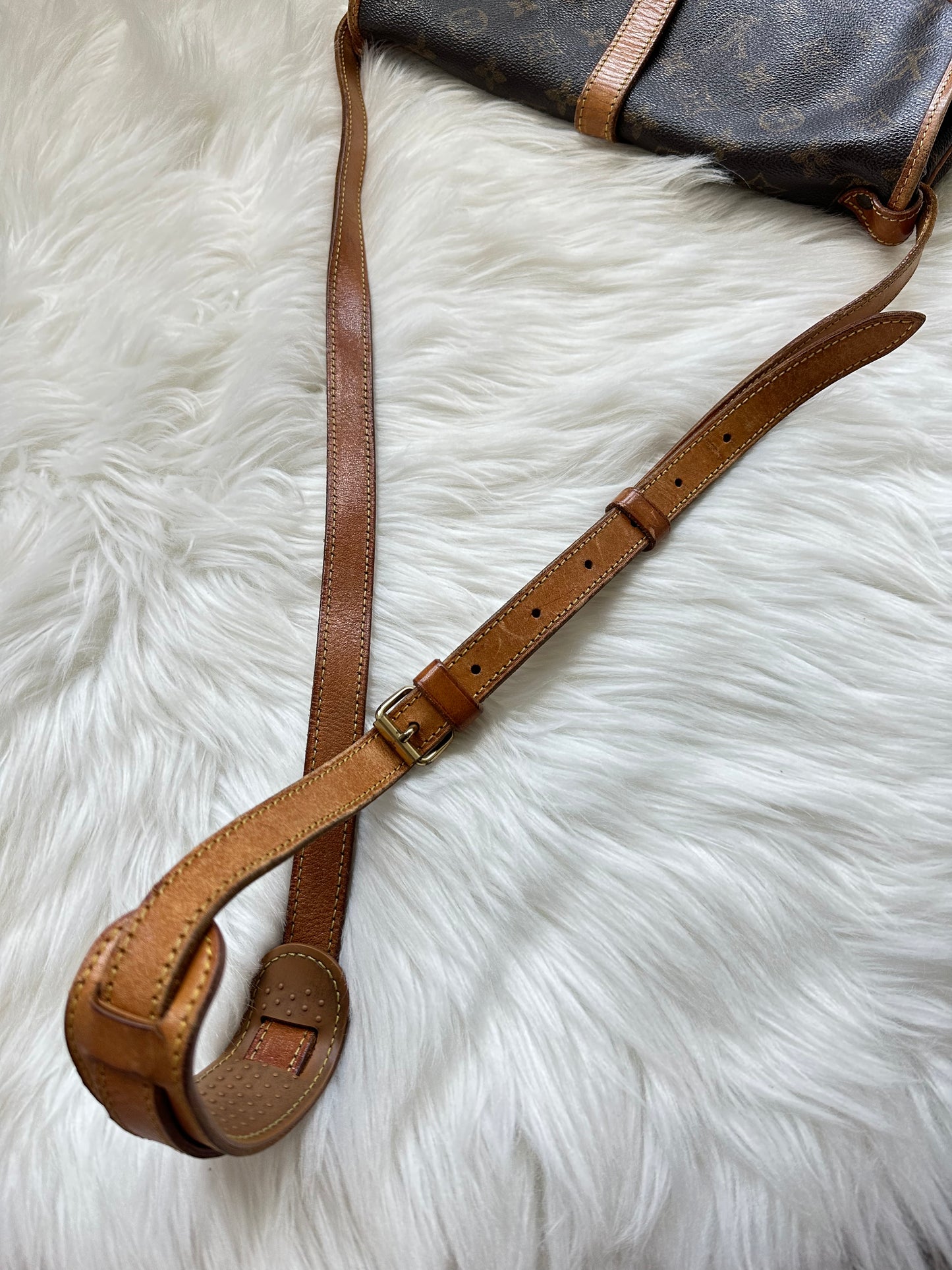 Pre-owned Authentic Louis Vuitton Saumur 30 Monogram Crossbody Bag