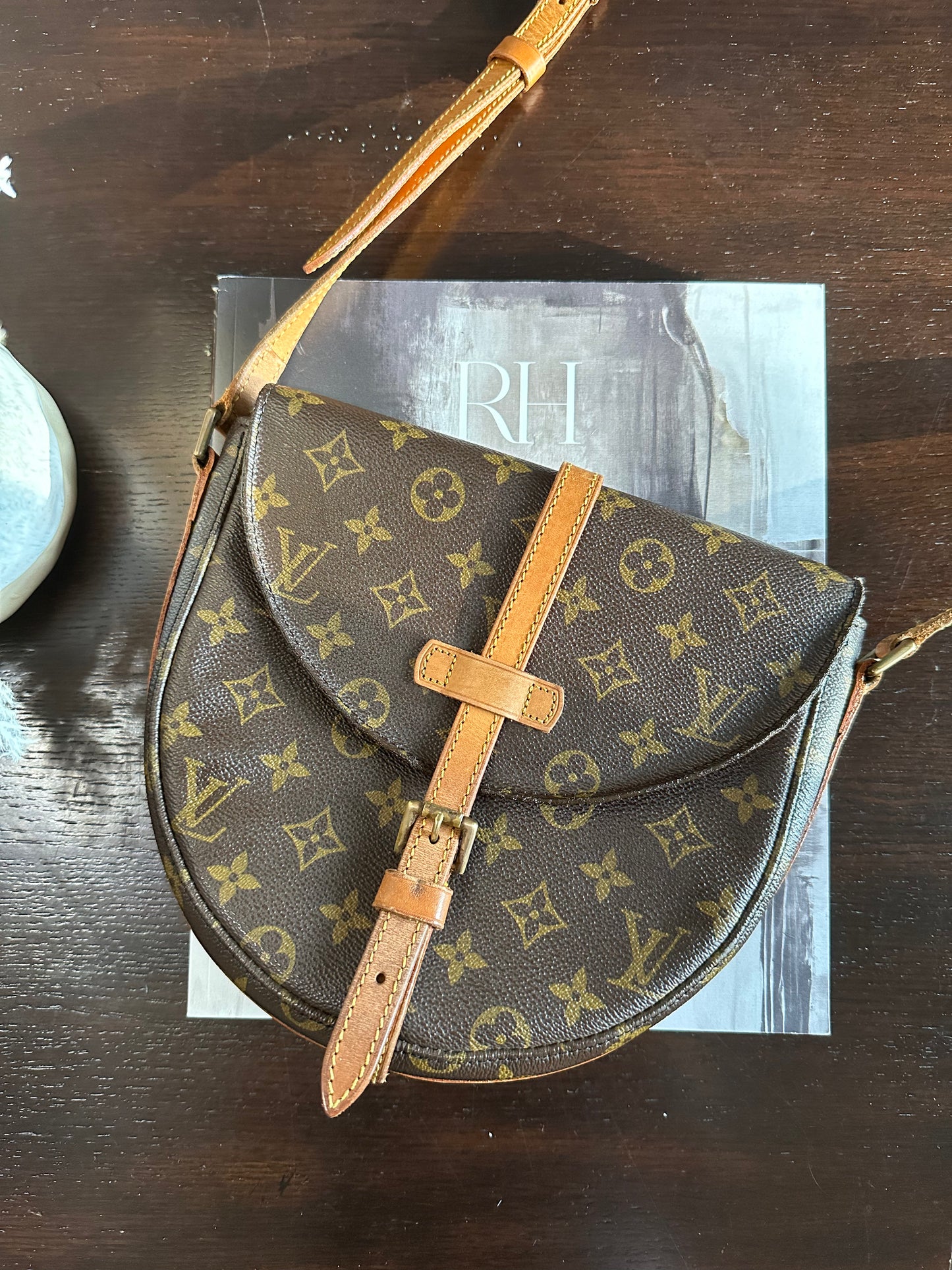 Pre-owned Authentic Louis Vuitton Chantilly MM Monogram Crossbody Bag