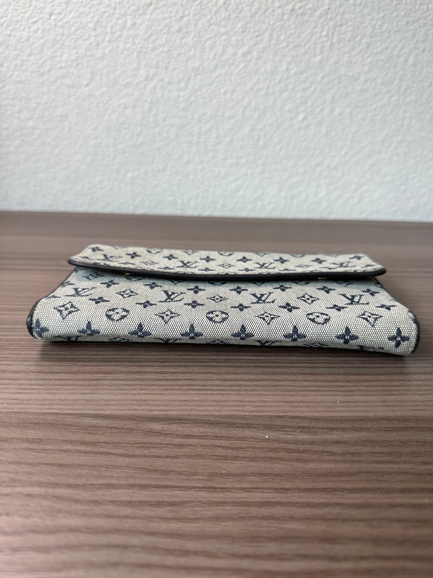 Pre-owned Louis Vuitton Mini Lin International Long Wallet