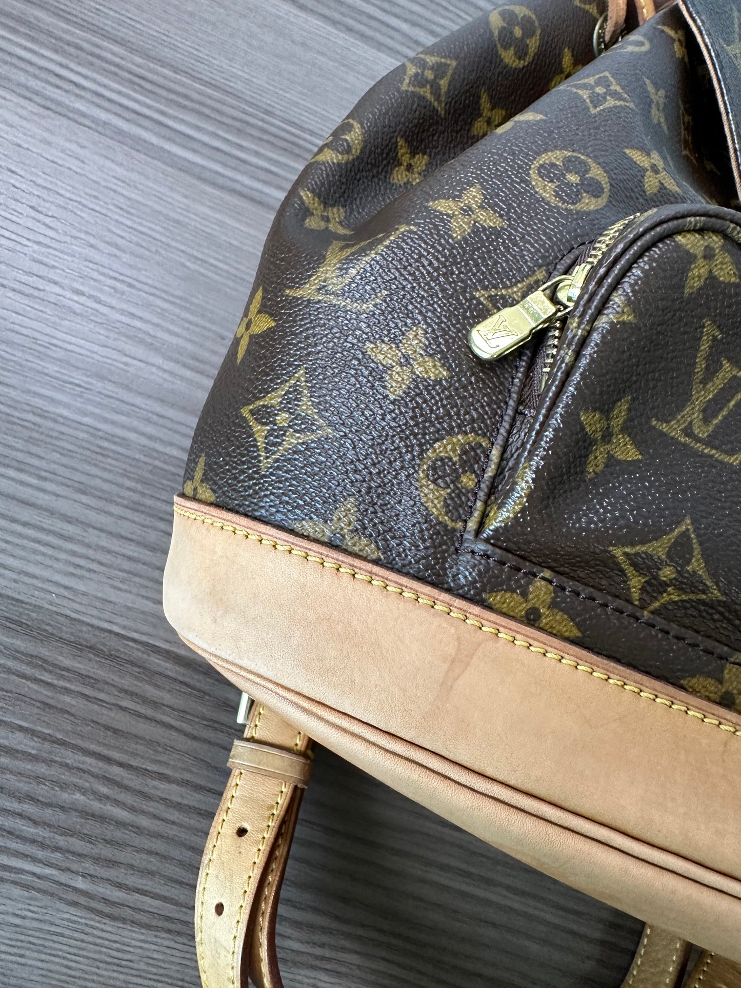 Pre-owned Authentic Louis Vuitton Montsouris MM Monogram Backpack Bag