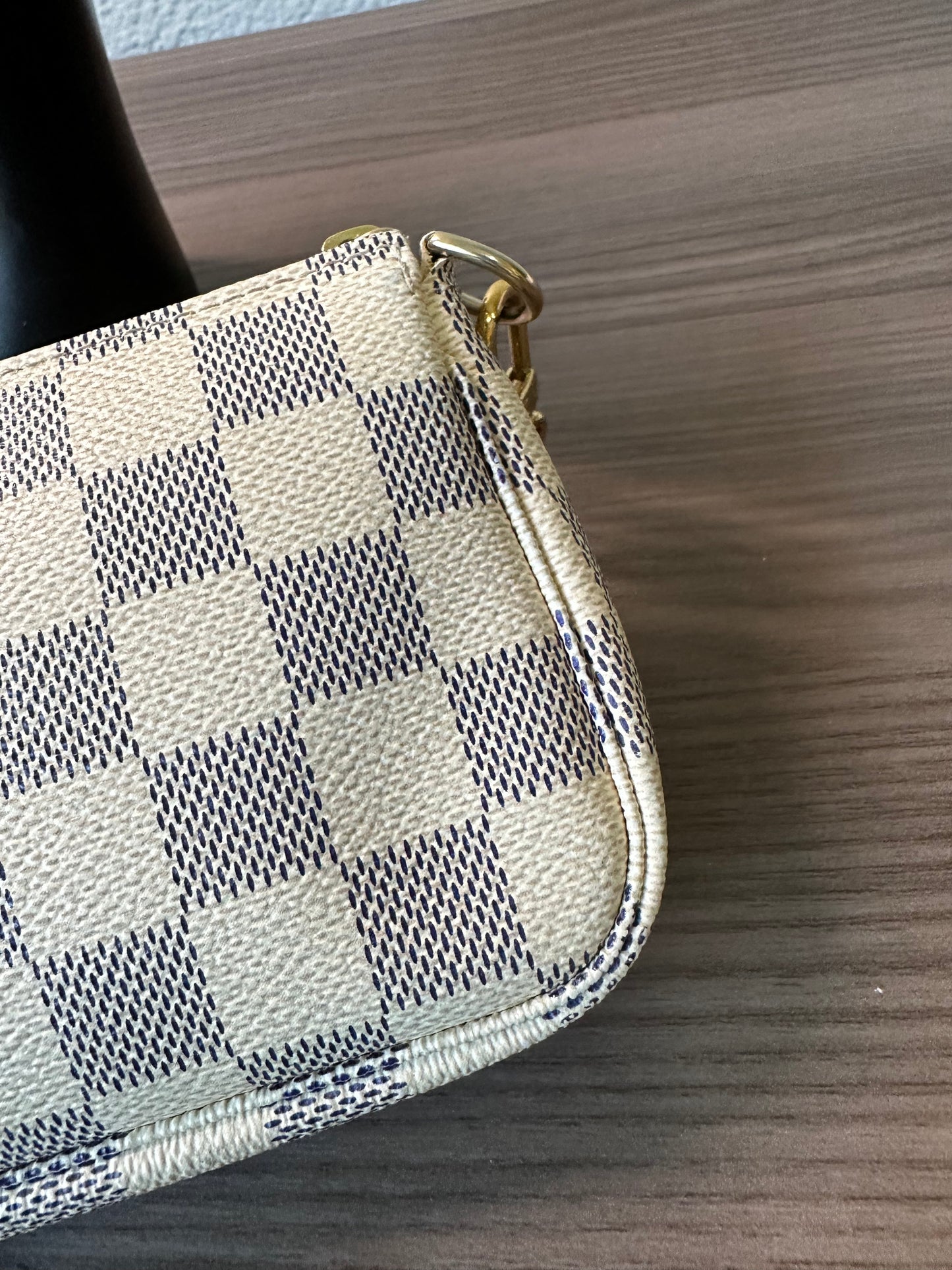 Pre-owned Authentic Louis Vuitton MINI Pochette Accessoires Damier Azur Handbag