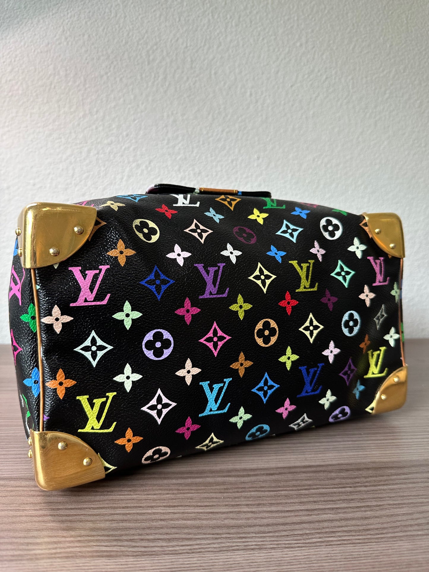 Pre-owned Authentic Louis Vuitton Speedy 30 Monogram Multicolor Black Handbag