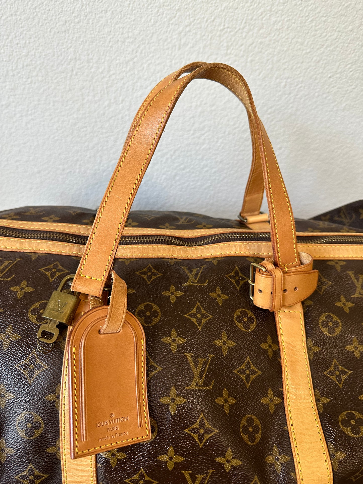 Pre-owned Authentic Louis Vuitton Sac Souple 55 Monogram Travel Duffle bag