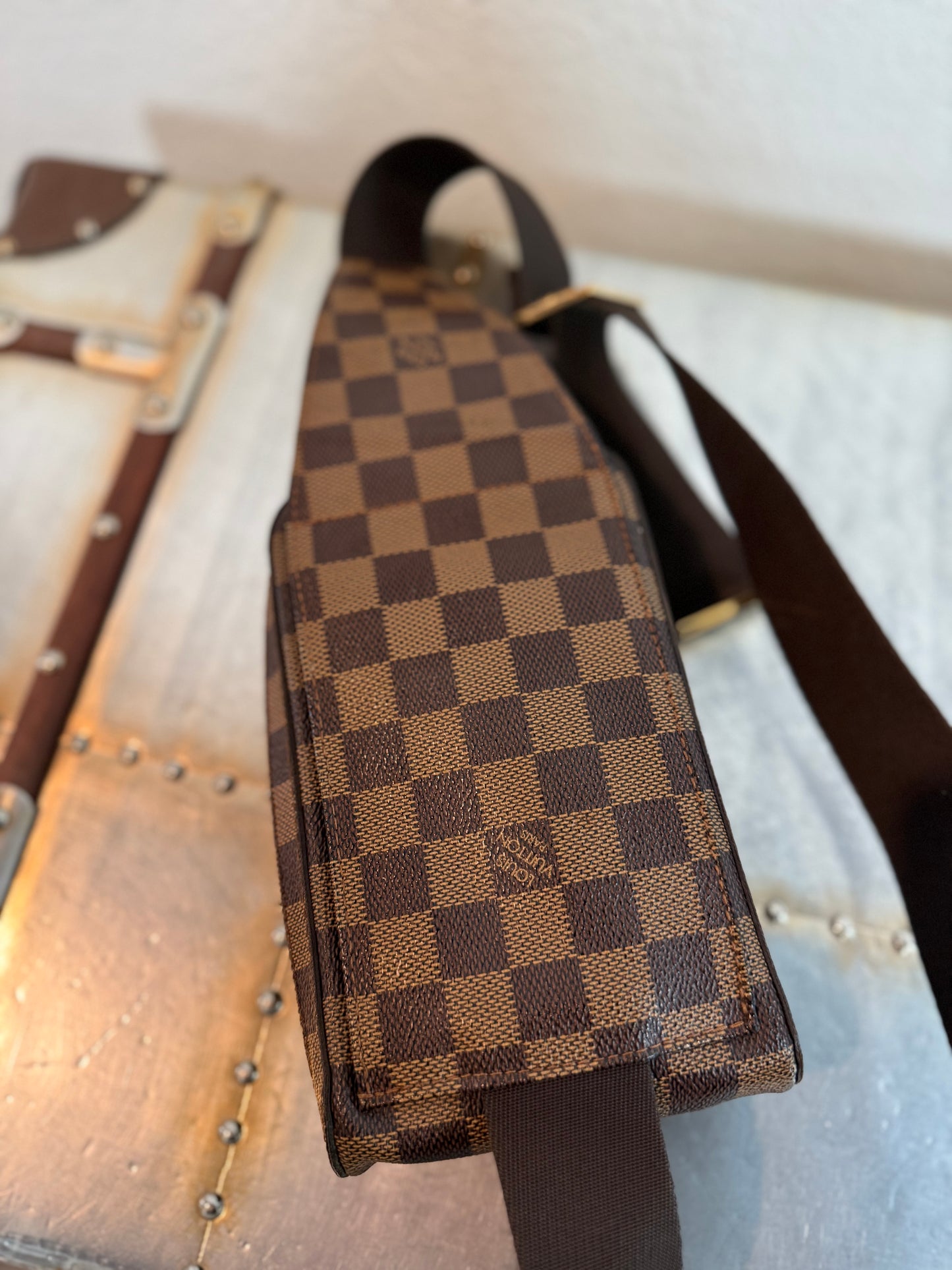 Pre-owned Authentic Louis Vuitton Damier Ebene Geronimos Body Bag